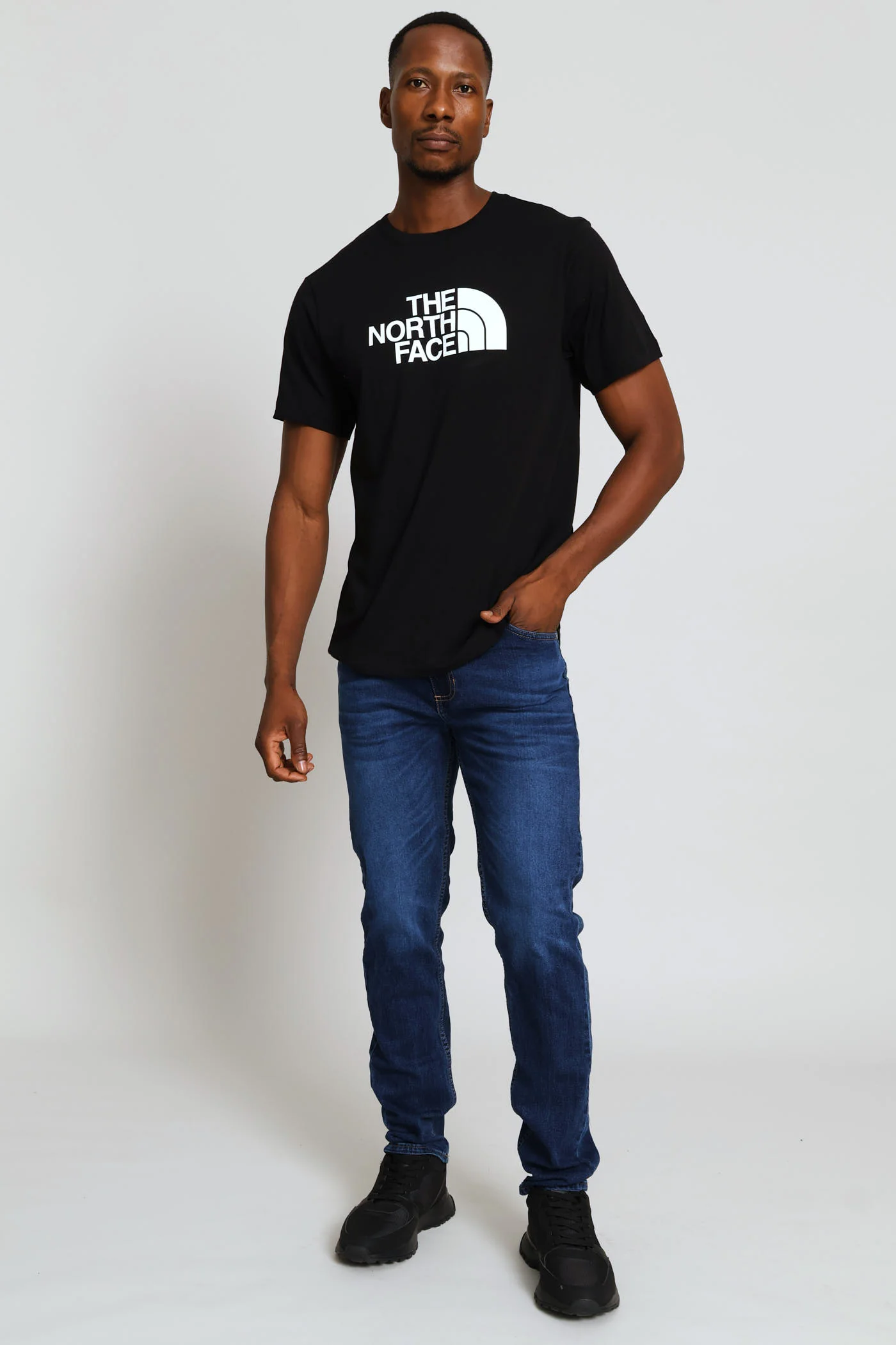 Evolution Half Dome Regular Tee - Black - Image 5