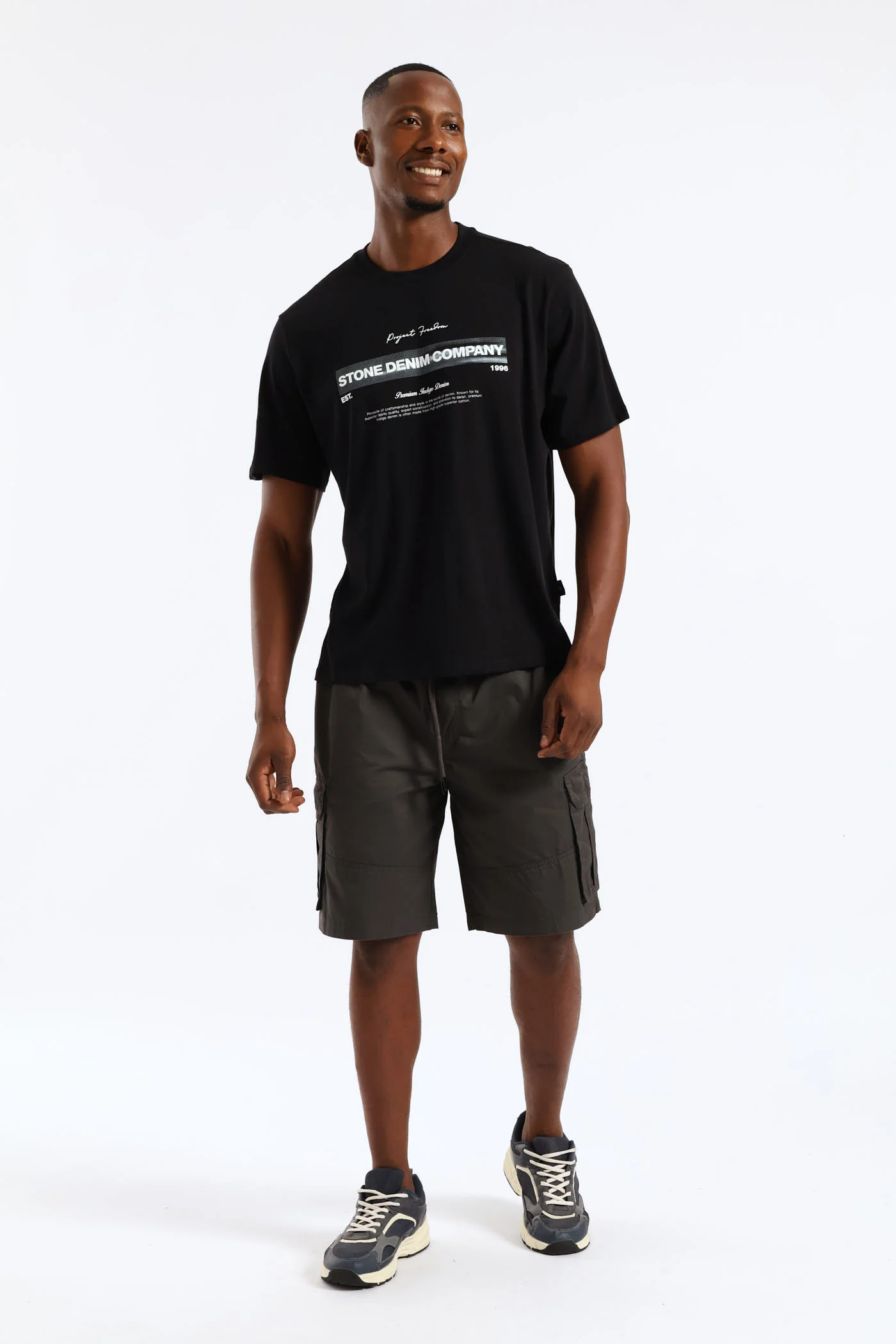 Fade Chest Block Icon Tee - Black - Image 5
