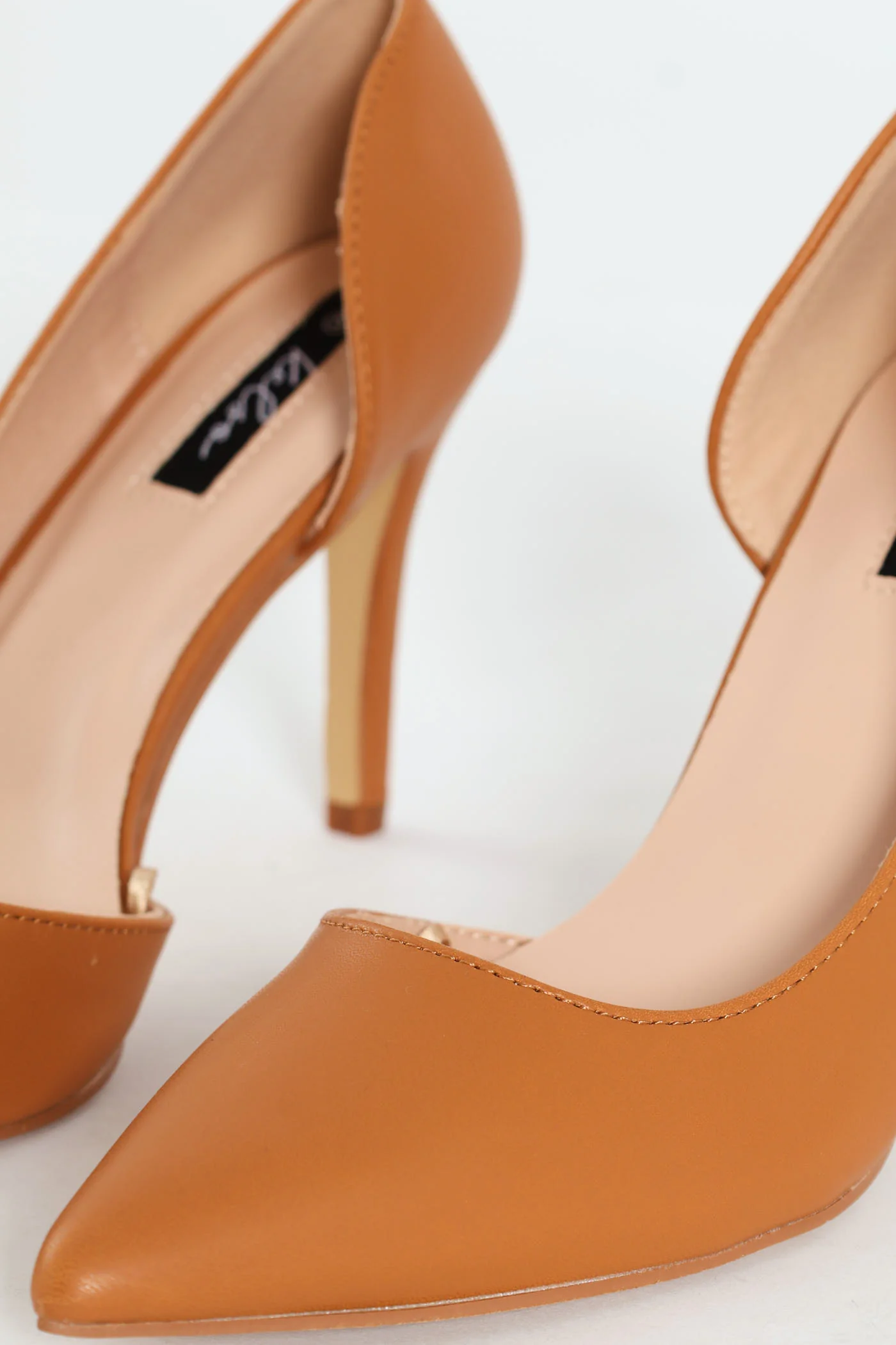 Fashion Court PU Heel - Tan - Image 5