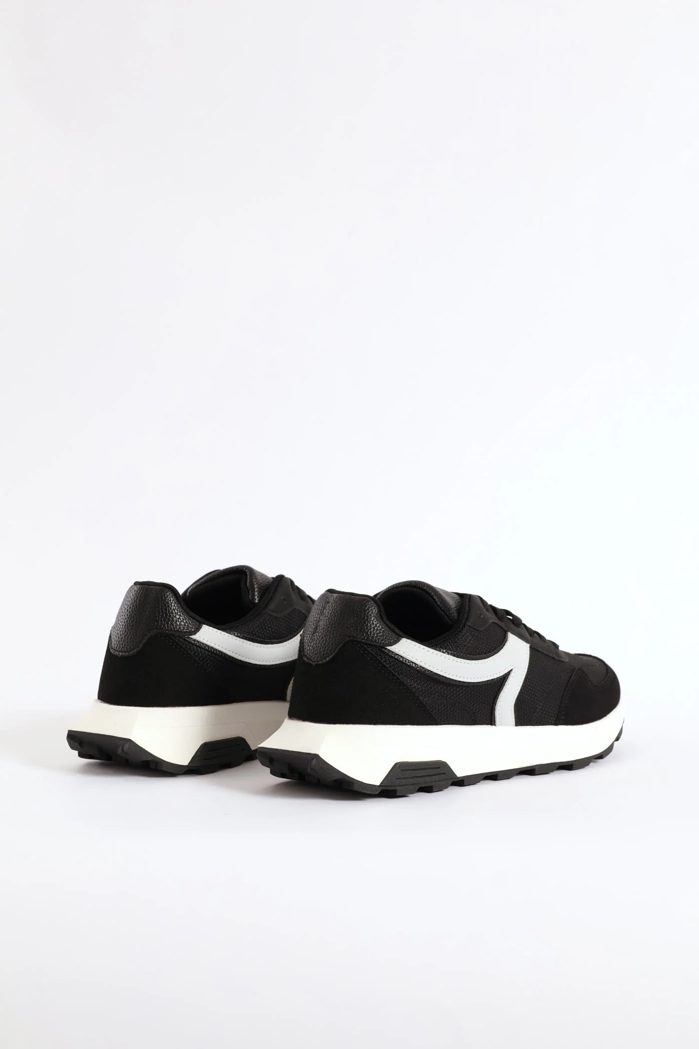 Fashion Retro Lace Up Trainer - Black/Grey - Image 5