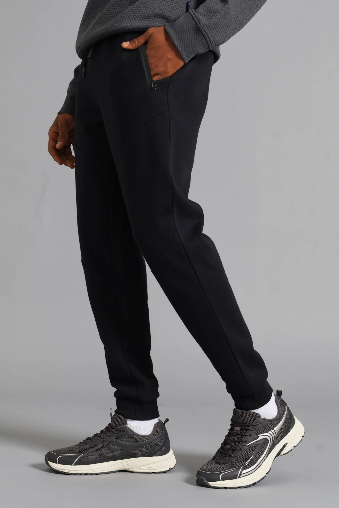Fashion Zip Jogger - Black - Image 3