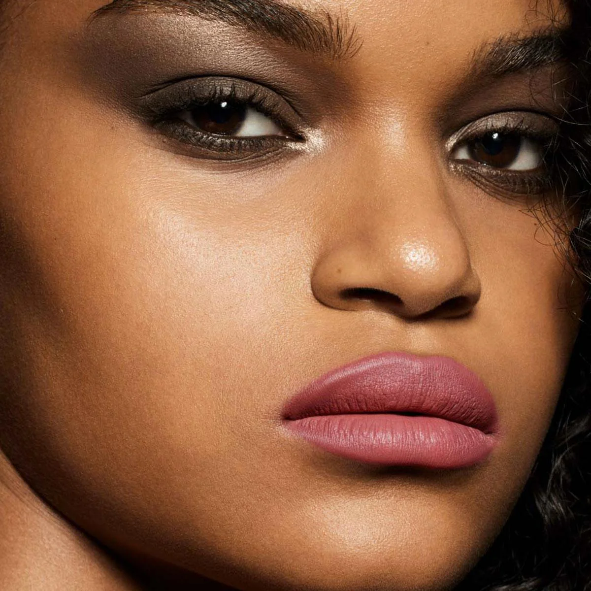 Stunna Lip Paint Longwear Fluid Lip Color - Image 21
