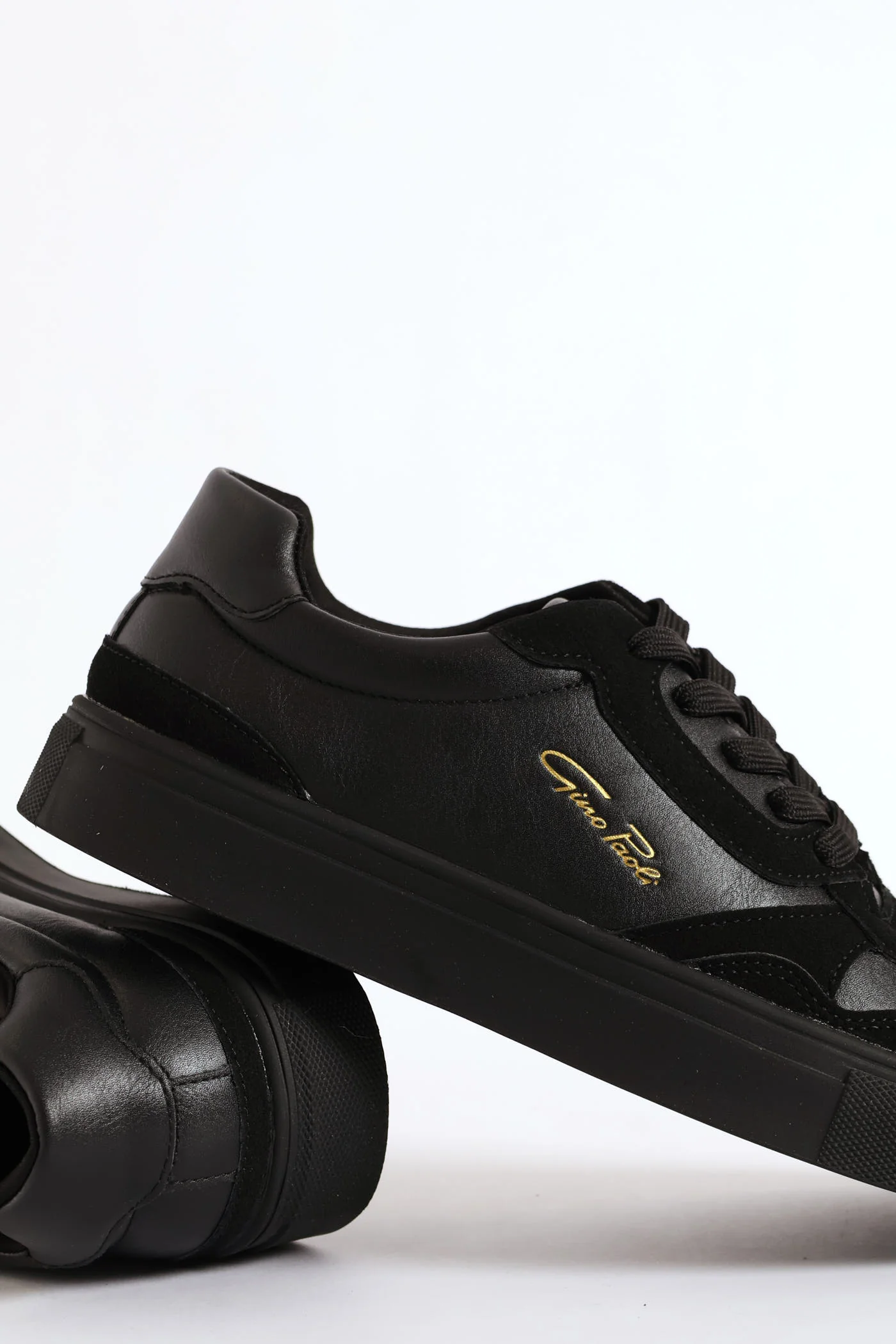 Finn Panelled Lace Up Sneaker - Black - Image 3