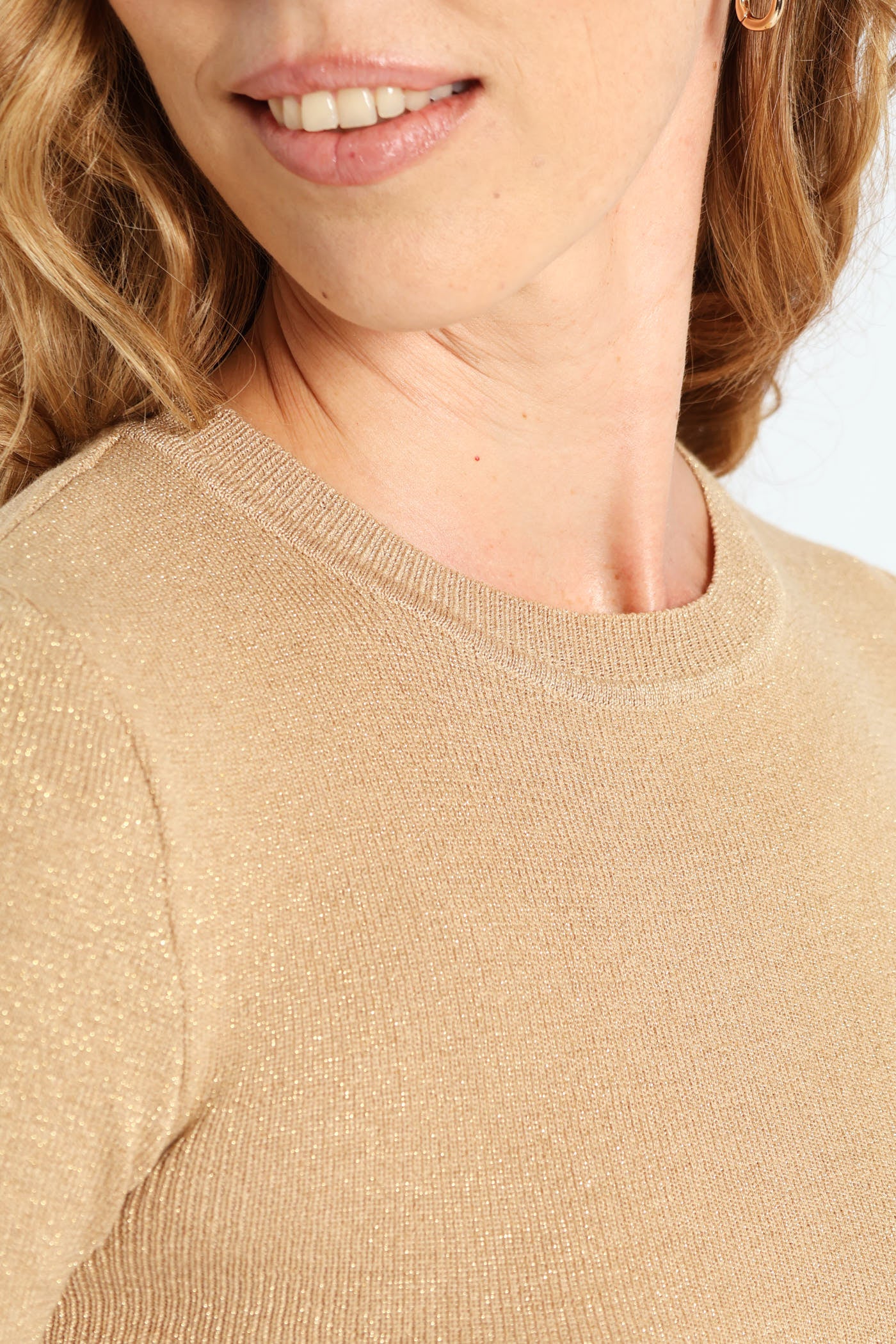 Fitted Metallic Pullover - Gold - Image 4