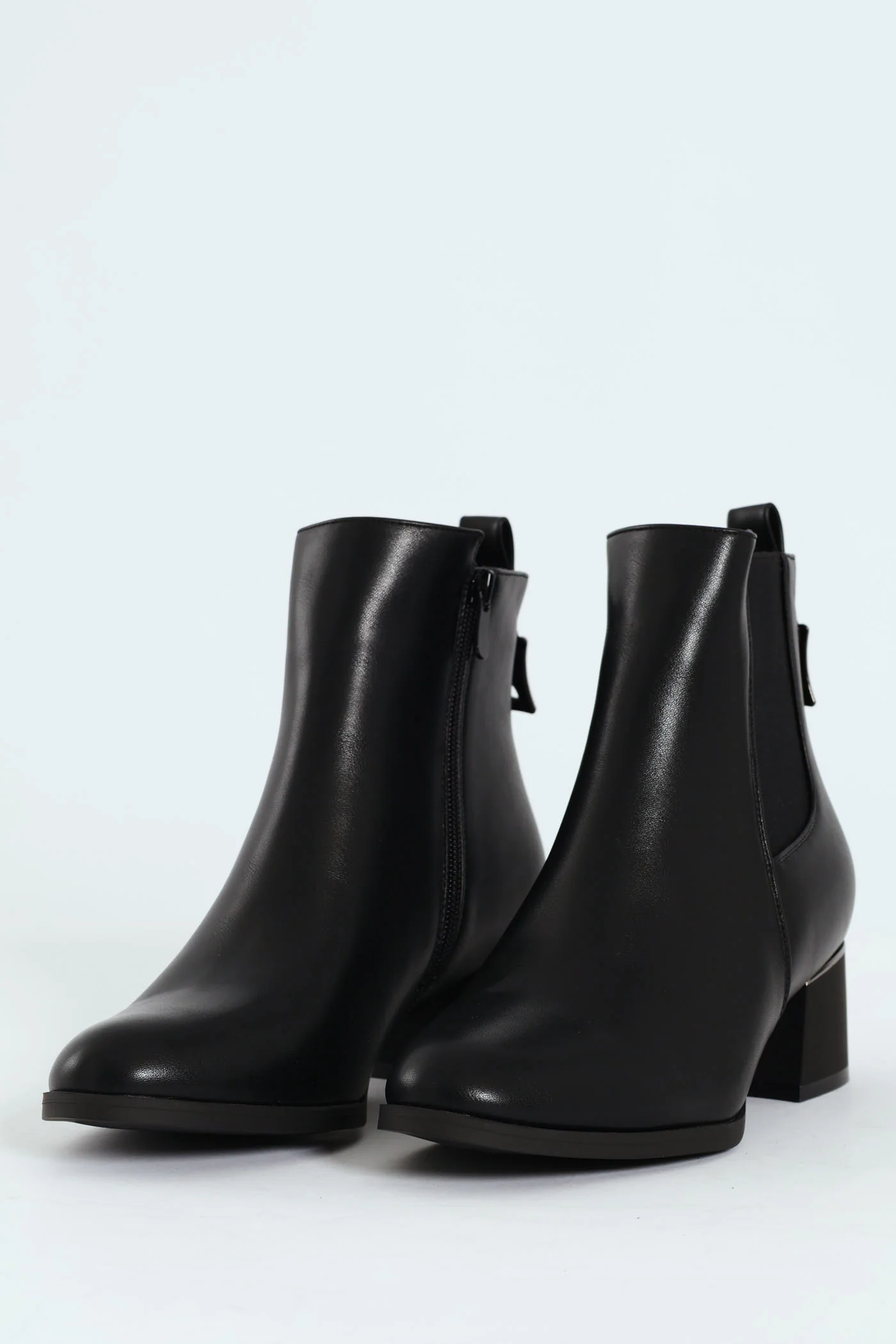 Flat Chelsea Boot With Metal Heel Insert - Black - Image 5