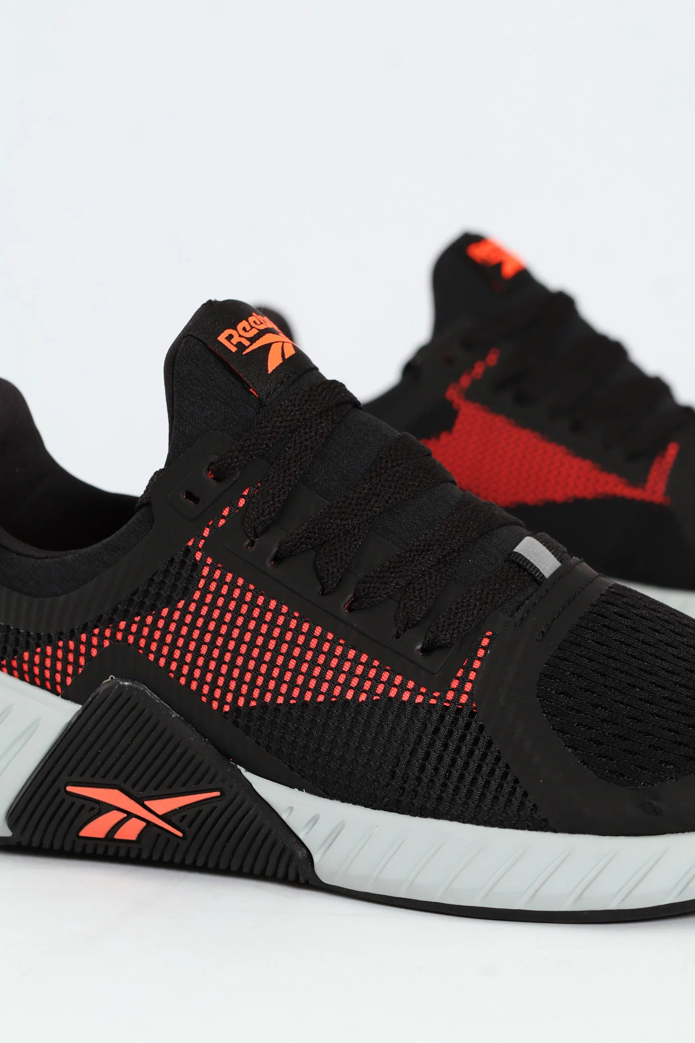 Flip Charge Trainer - Black - Image 6