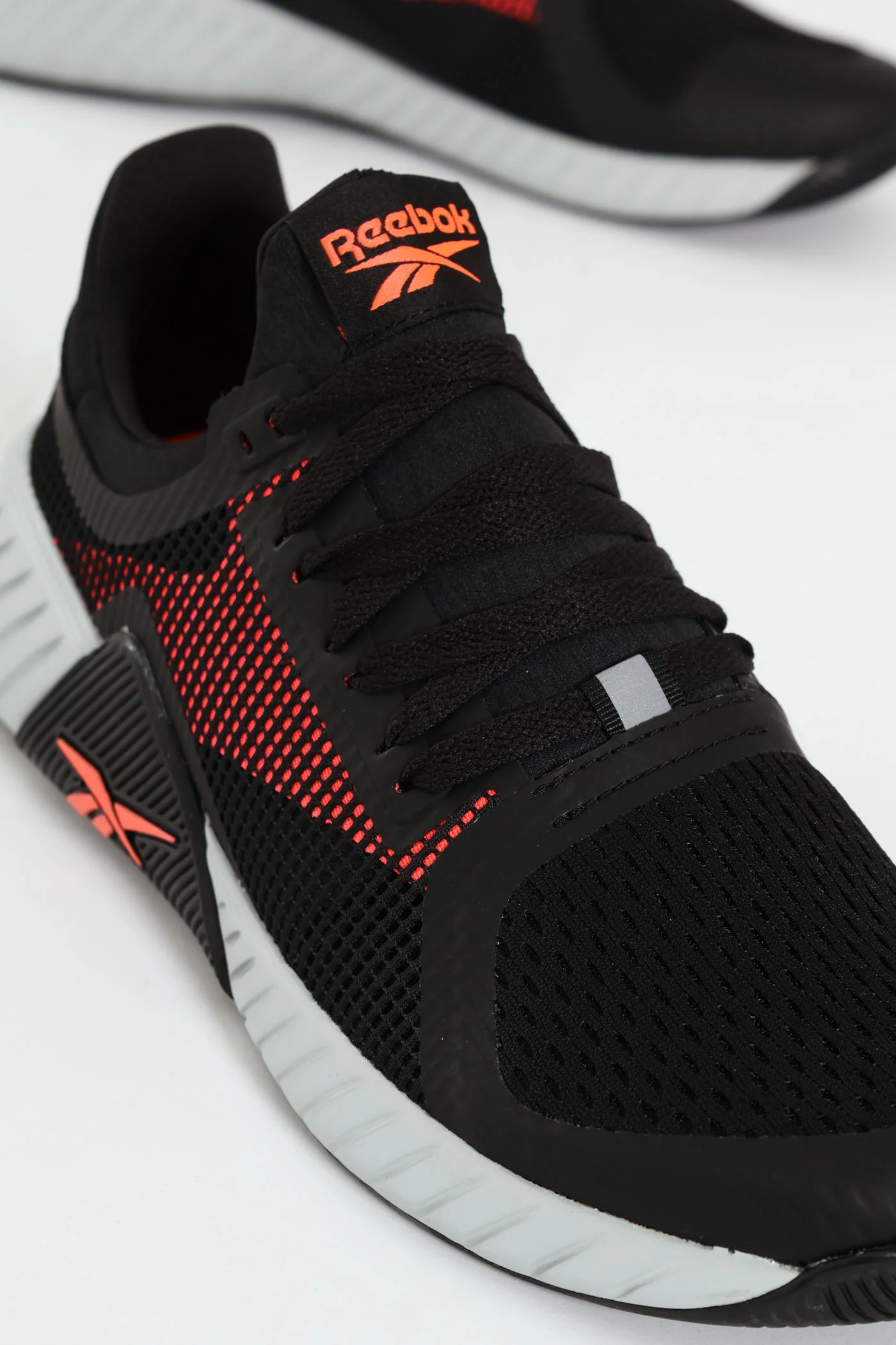 Flip Charge Trainer - Black - Image 7