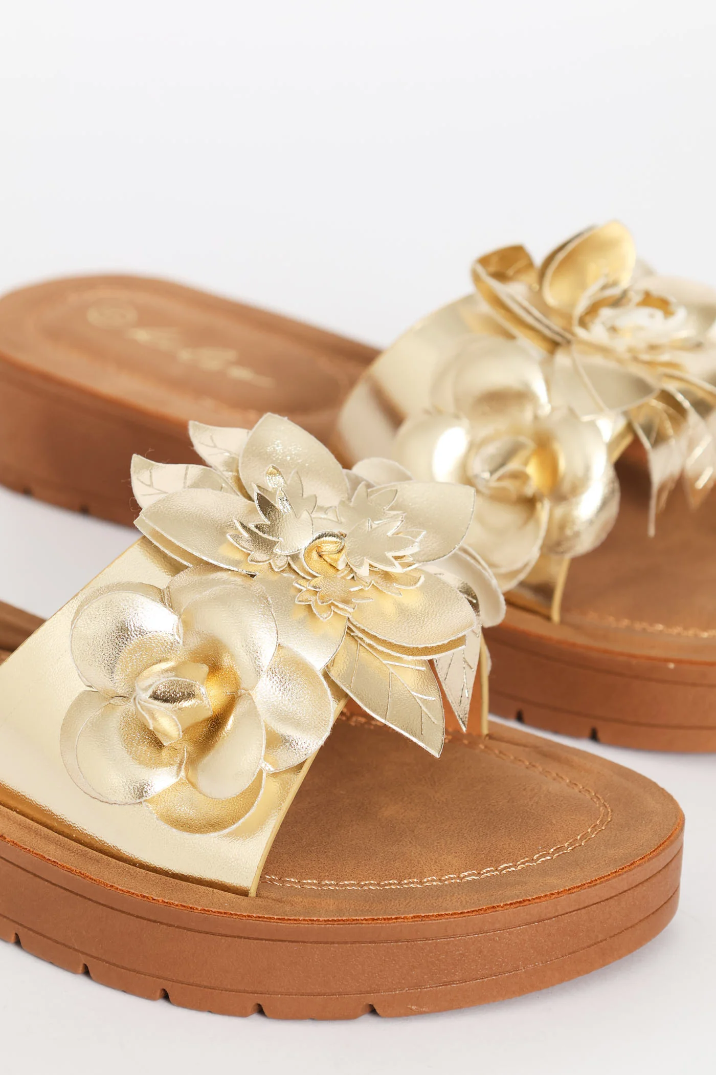 Flower Detail Single Band Sandal On Comfort Outsole - Gold - Image 2