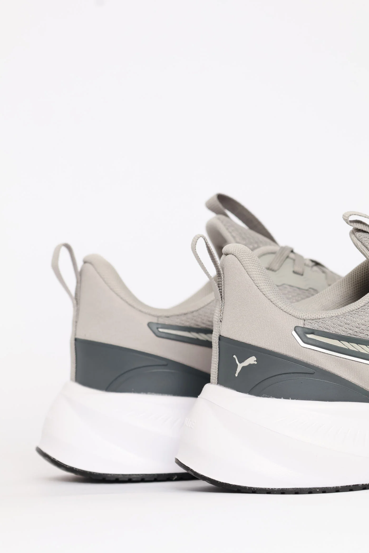 Flyer Lite 3 Trainer - Grey - Image 5