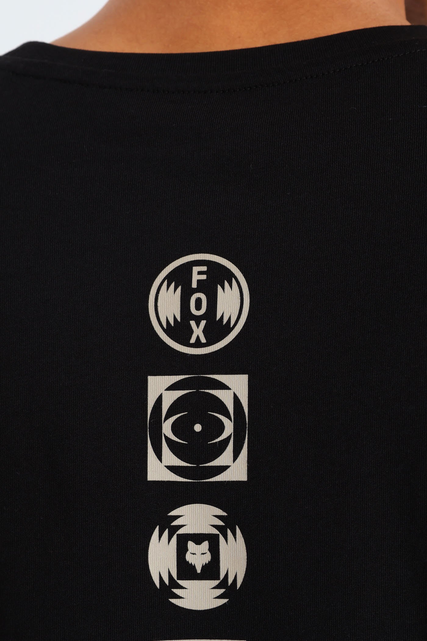 Fox Blur Tee - Black - Image 4