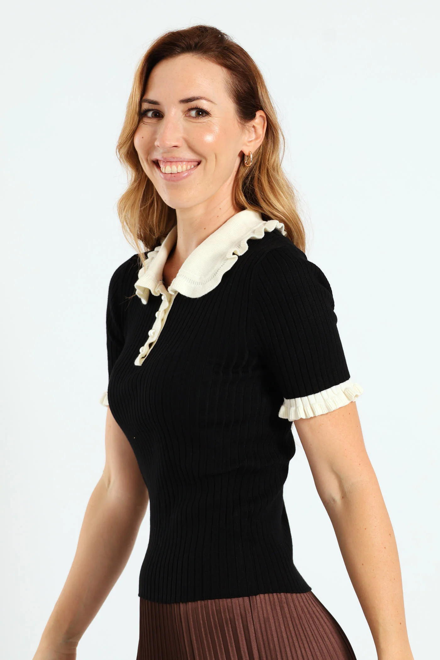 Frill Detail Golfer - Black/Cream - Image 3