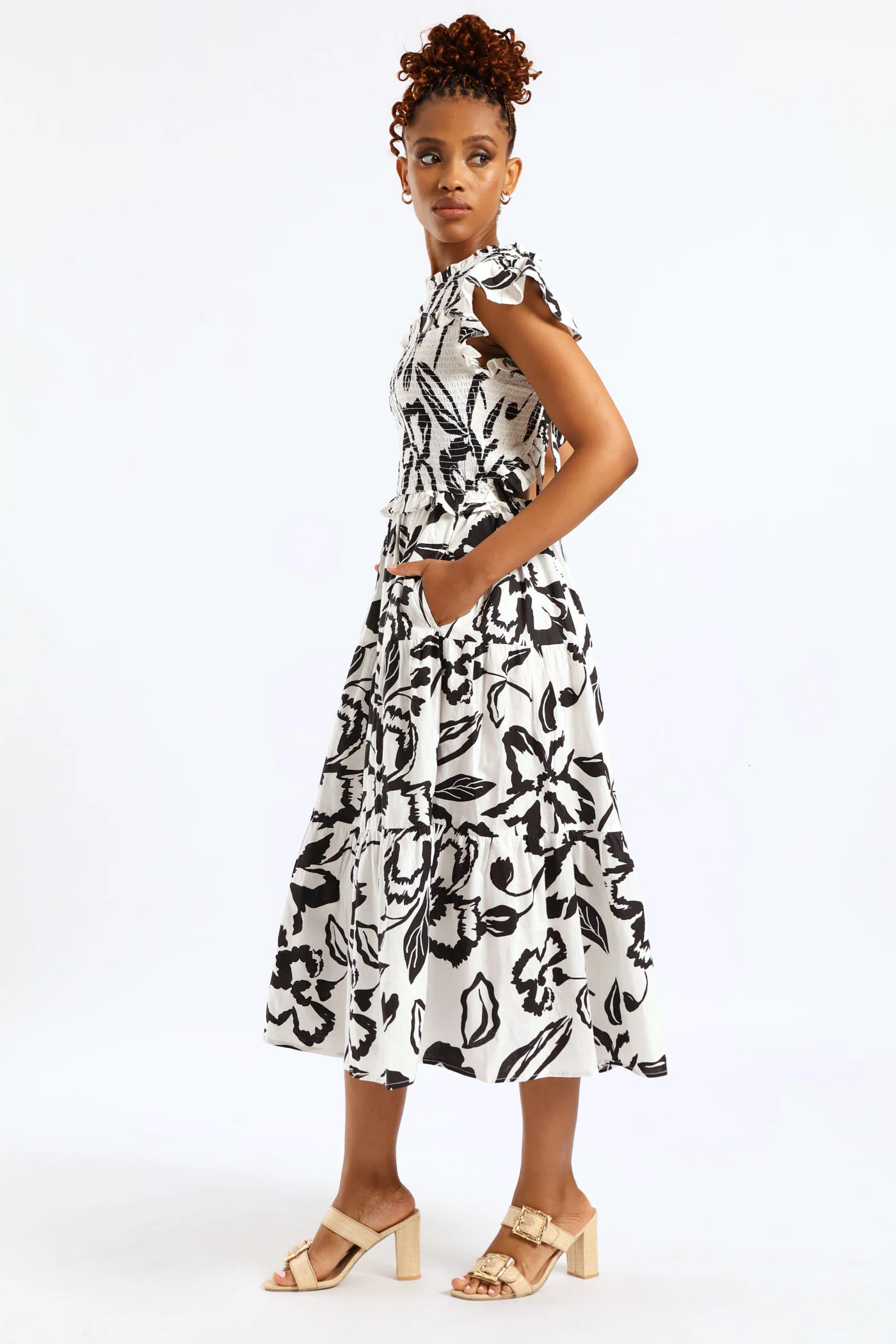 Frill Neck Shirred Bodice Tiered Tie-Back Midaxi Dress - White/Black - Image 3
