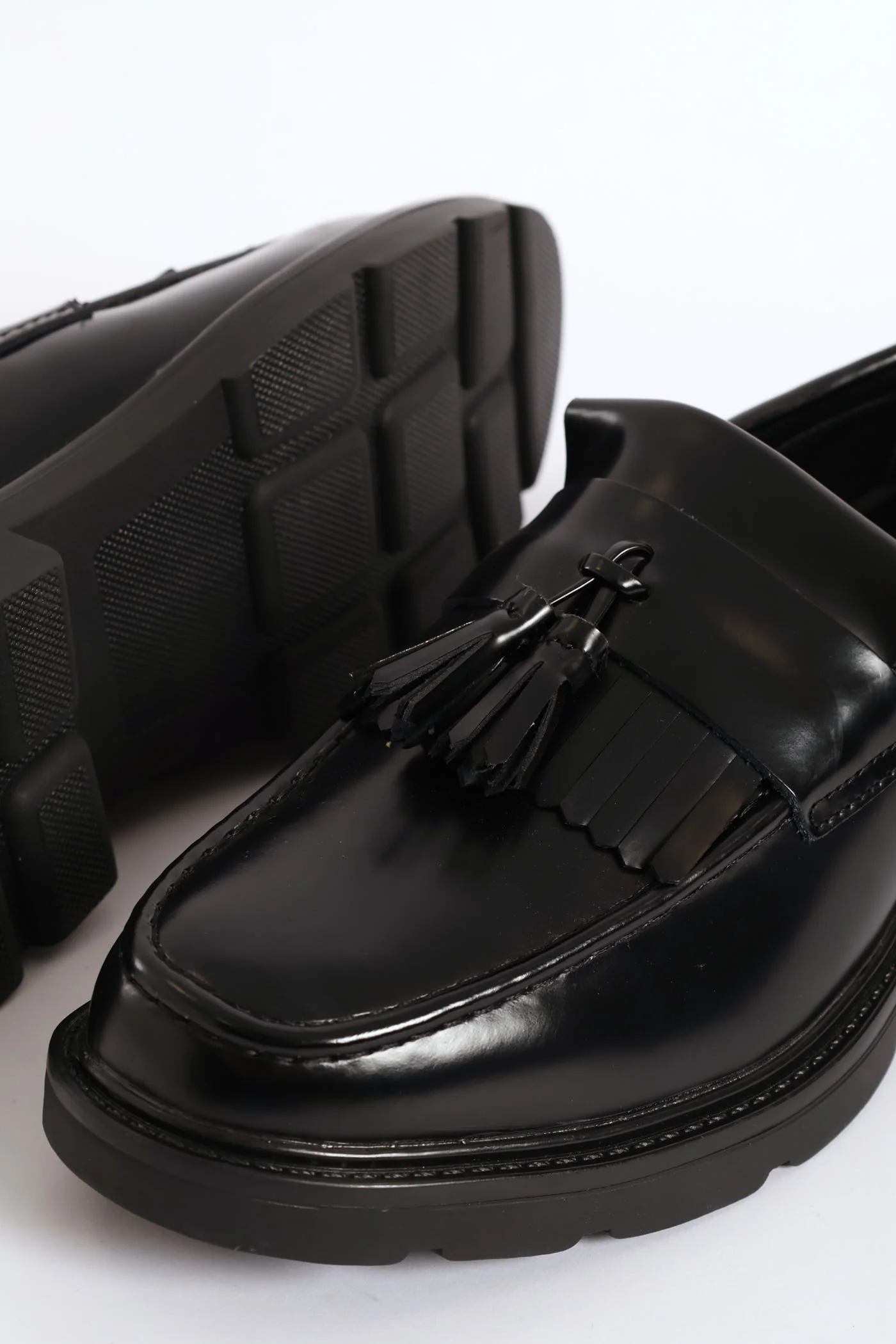Fringe & Tassle Chunky Slip On - Black - Image 2