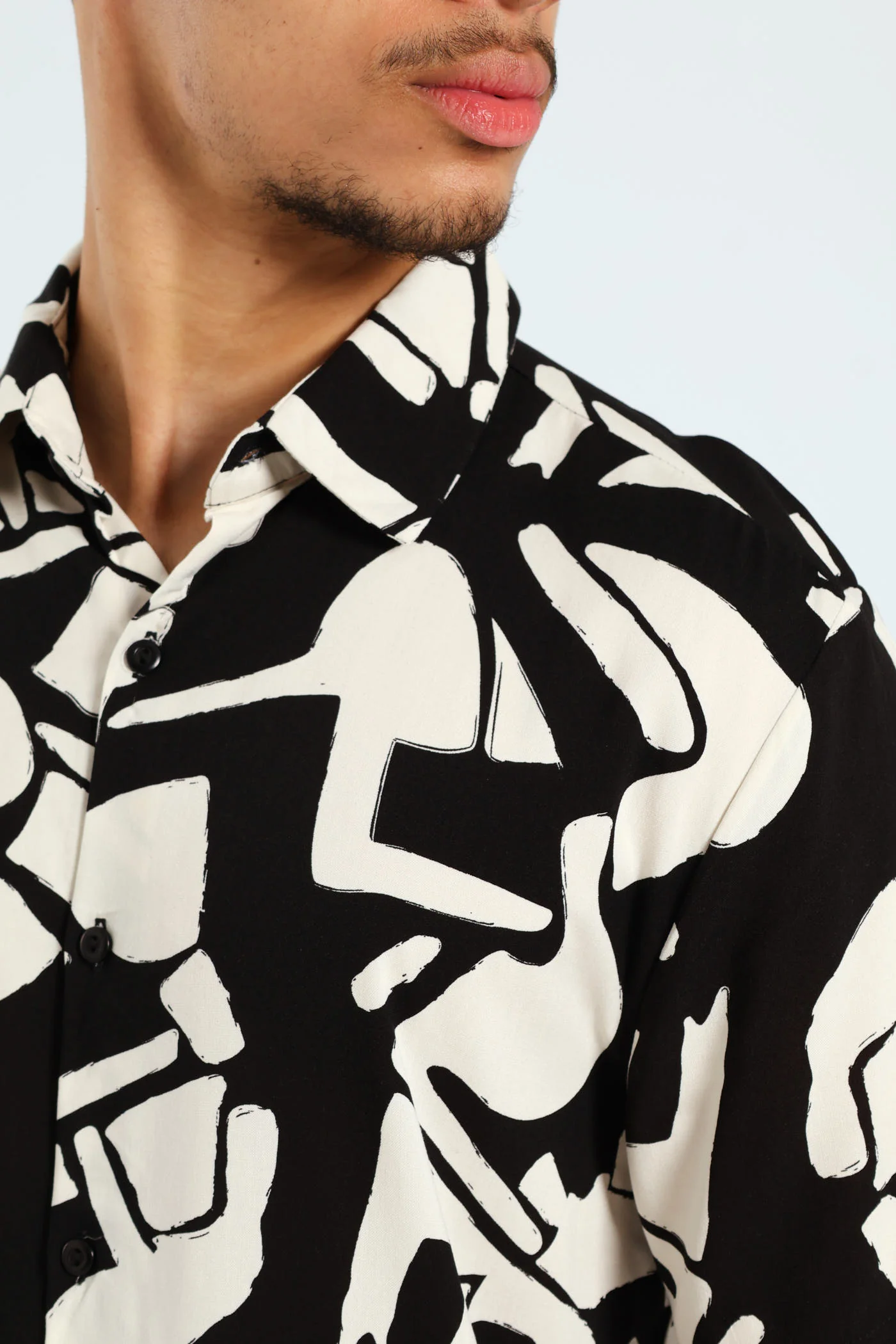 Geo Print Shirt - Black - Image 4