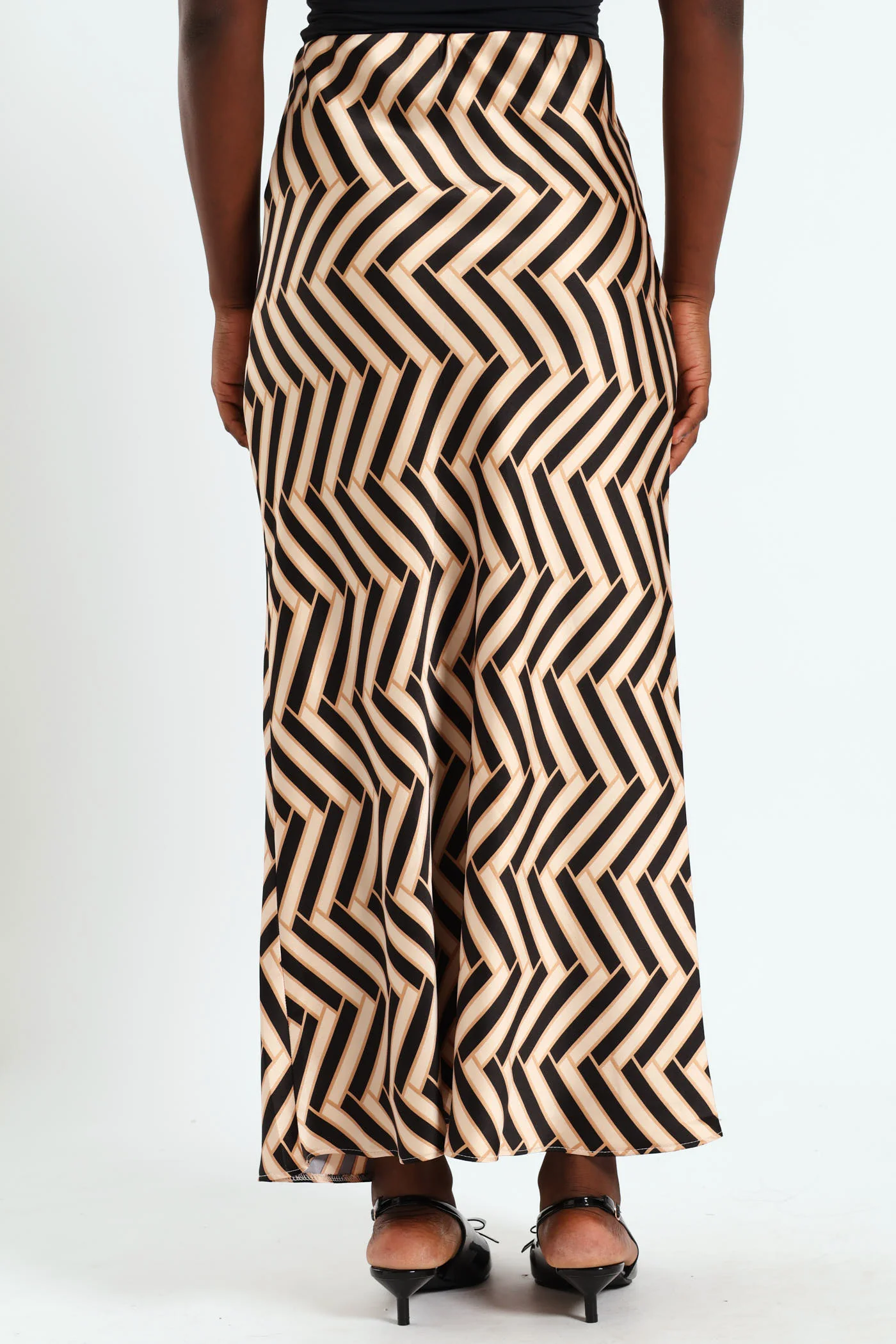 Geo Satin Midi Slip Skirt - Black/Beige - Image 3