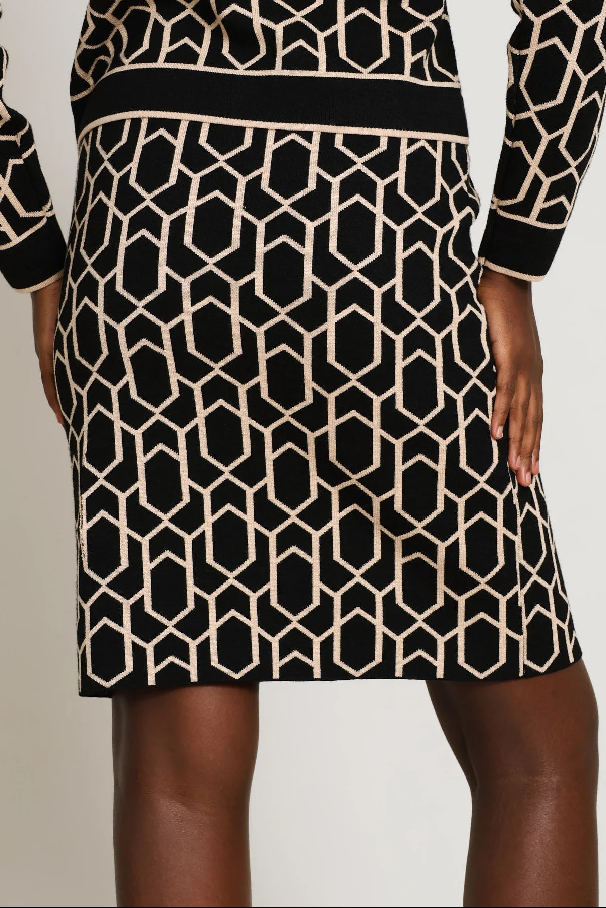 Geo Skirt - Black - Image 5