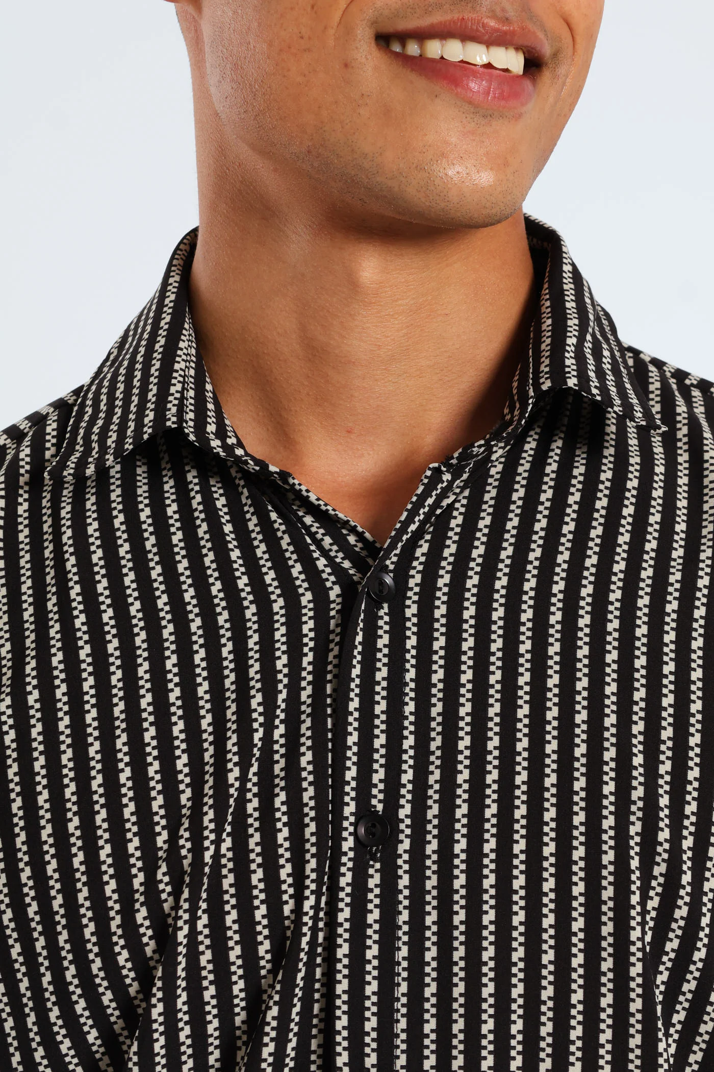 Geometric Stripe Viscose Shirt - Black/Beige - Image 4