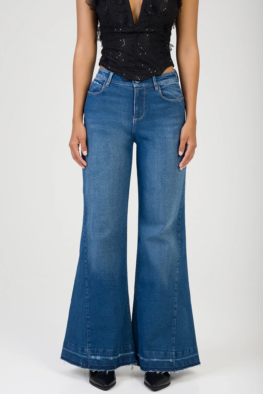 Gia Mid Waist Cropped Wide Leg Denim With Thick Hem - Dark Wash - Image 3