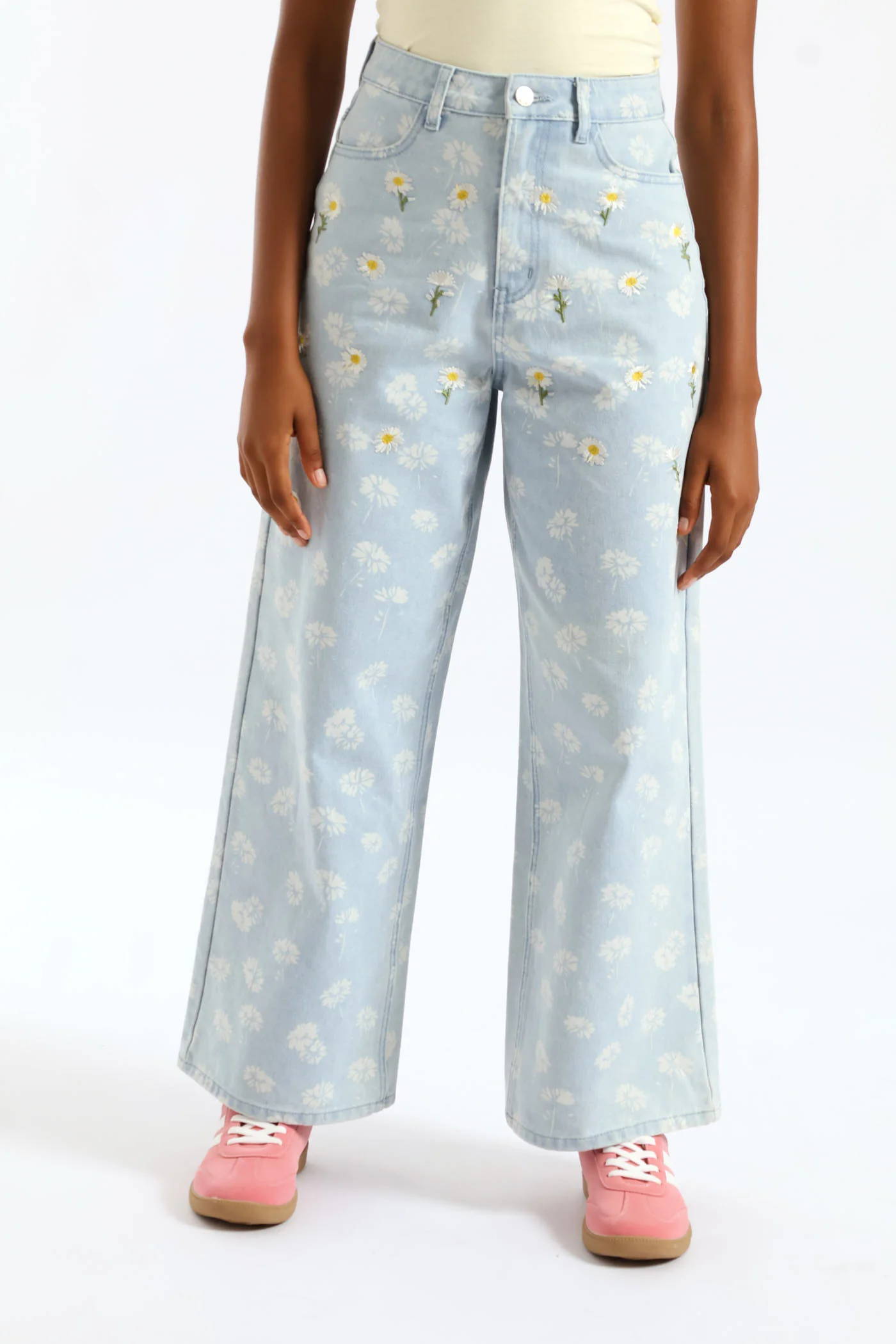 Girls Acid Wash & Embroidered Detail Daisy Wideleg Denim - Light Blue - Image 4