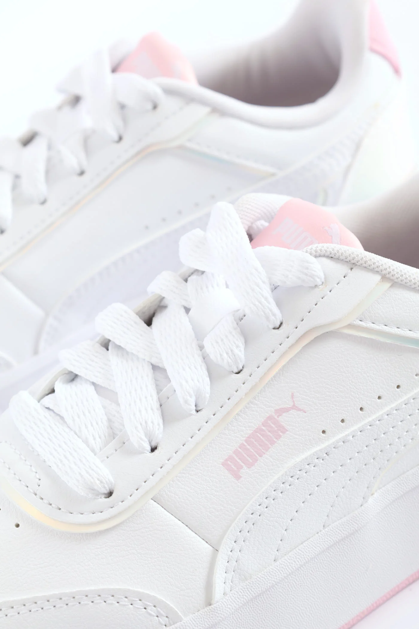 Girls Carina Mia Holo 2.0 Jr Sneaker - White - Image 2