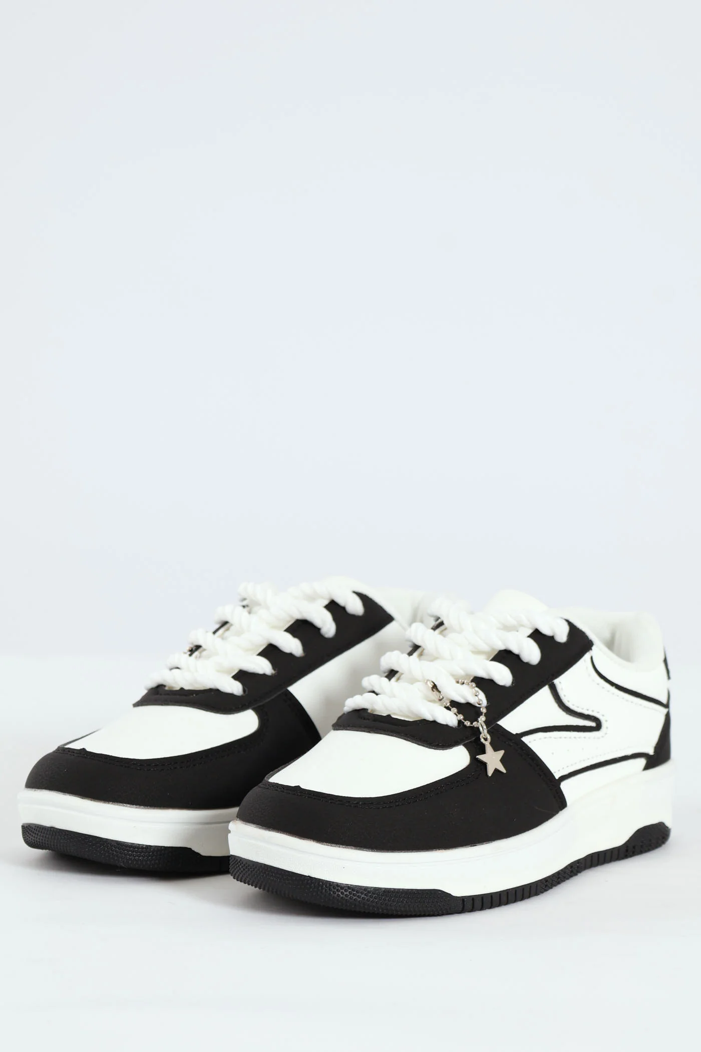 Girls Charm Court Sneaker - White/Black - Image 3