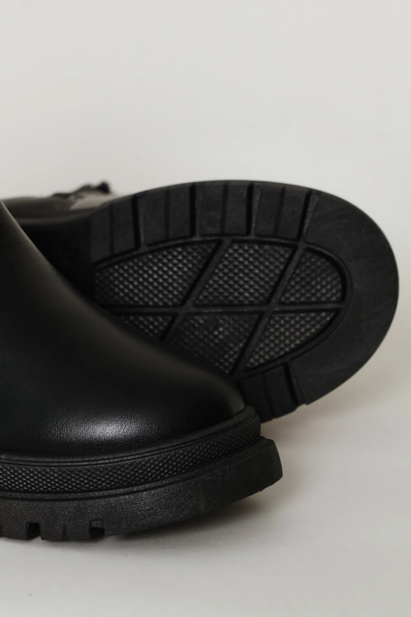 Girls Chelsea Boot - Black - Image 5