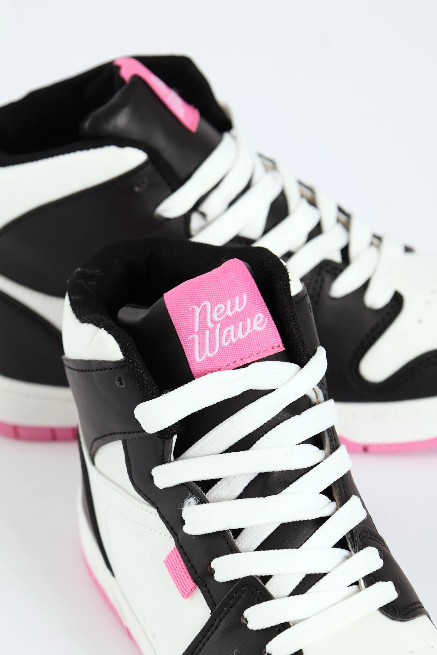 Girls Court High Top Sneaker - Black/Pink - Image 2
