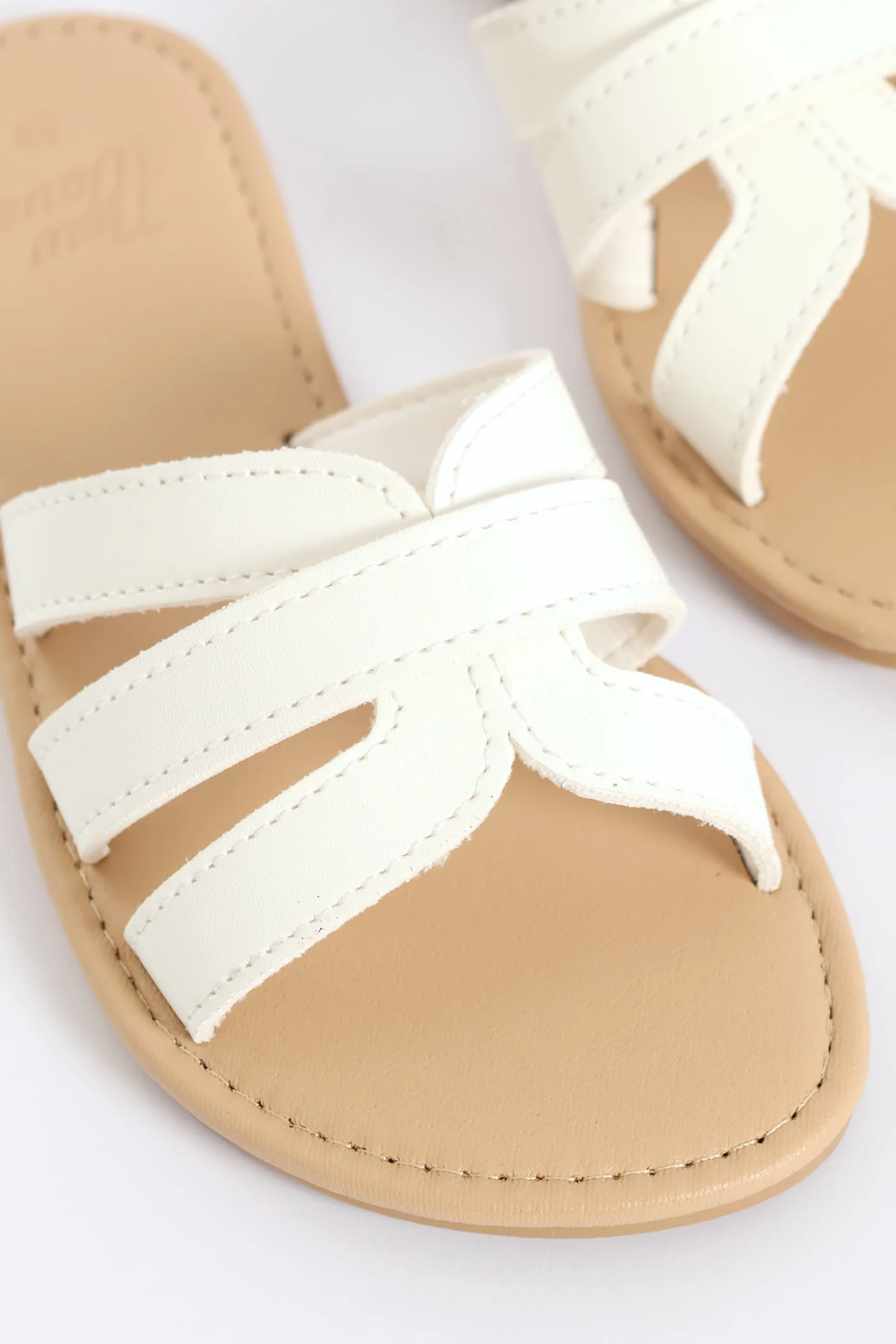 Girls Fashion Sandal - White - Image 3
