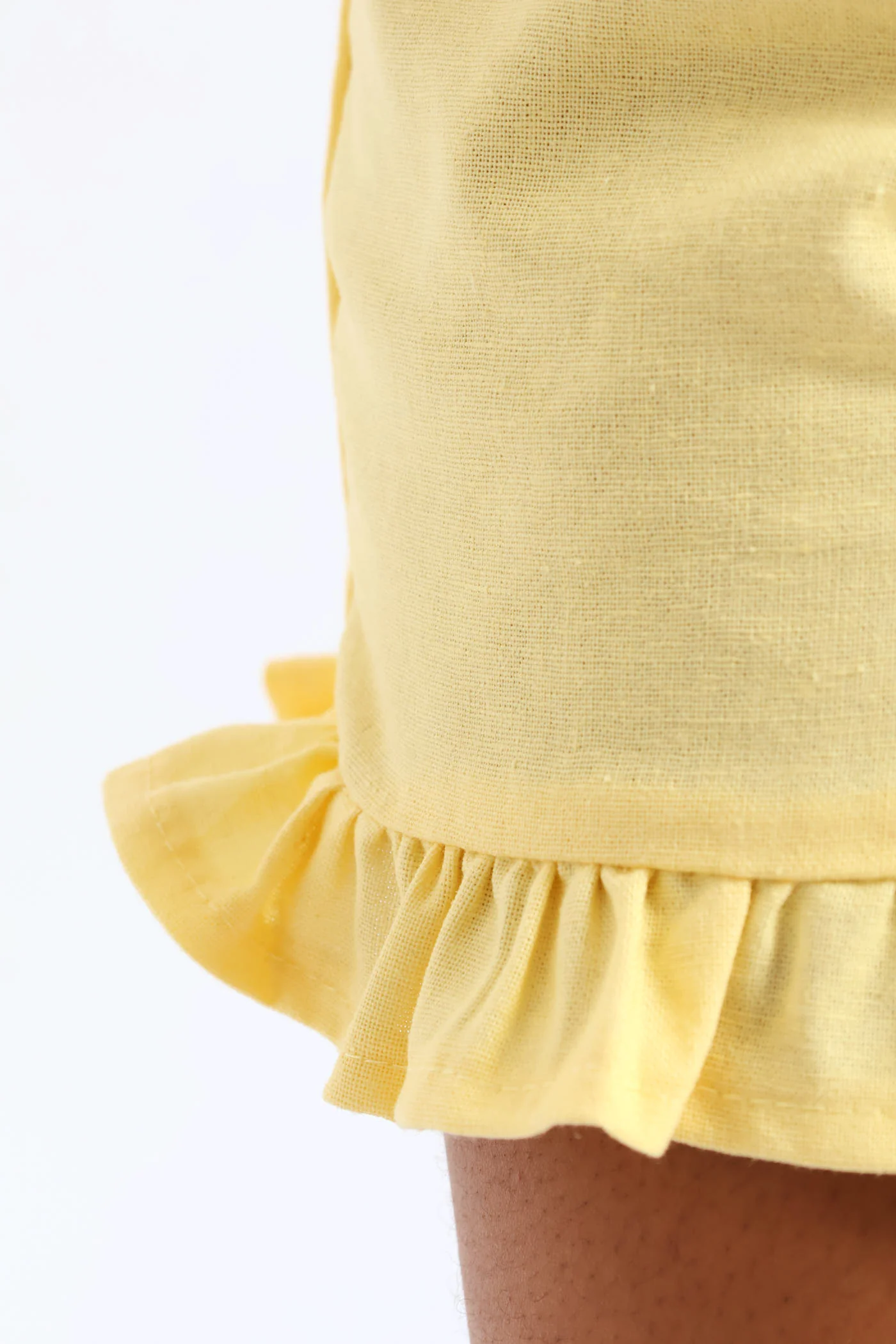 Girls Frill Hem Linen Wideleg Short - Pastel Yellow - Image 4