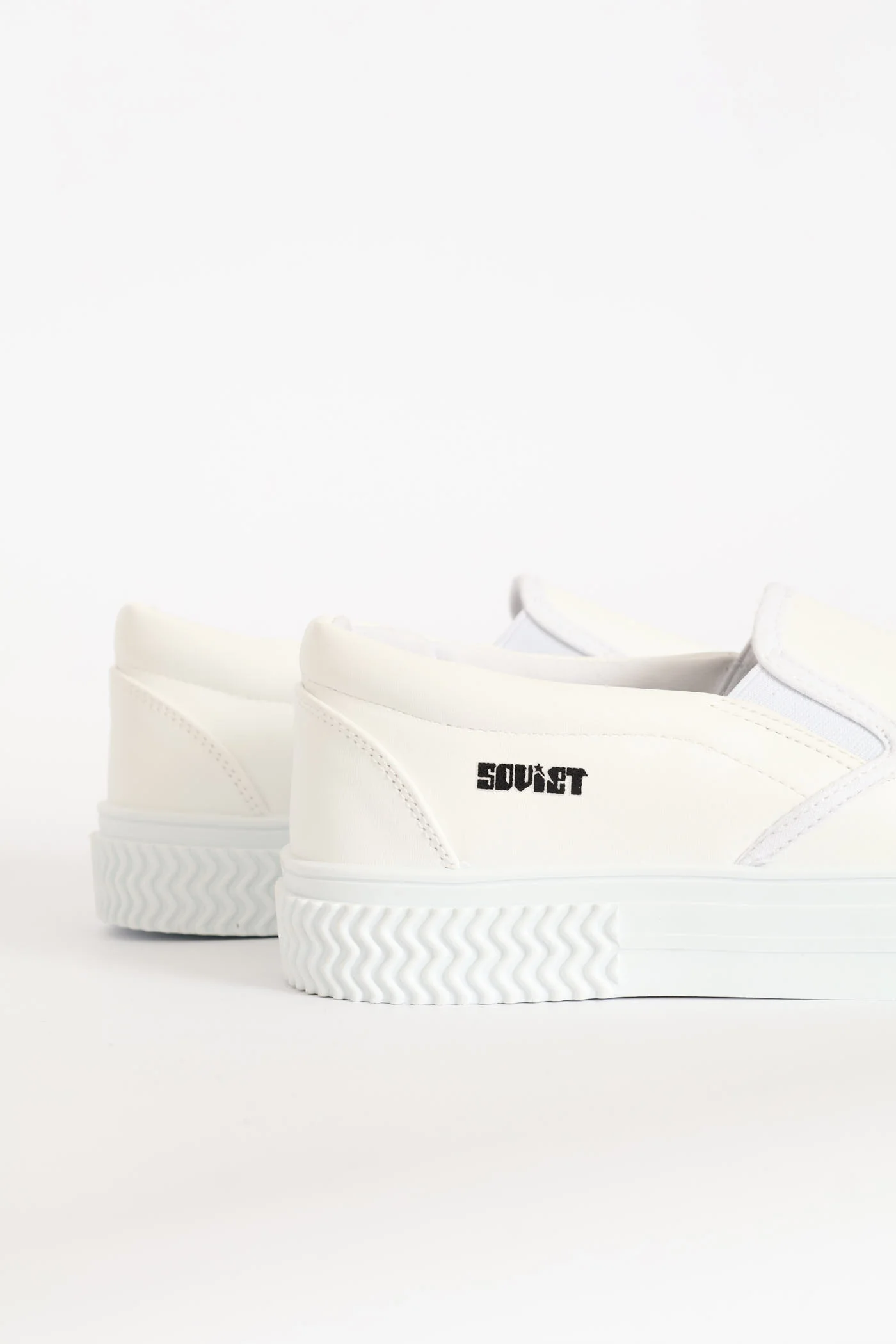 Girls Magnum Sneaker - White - Image 2