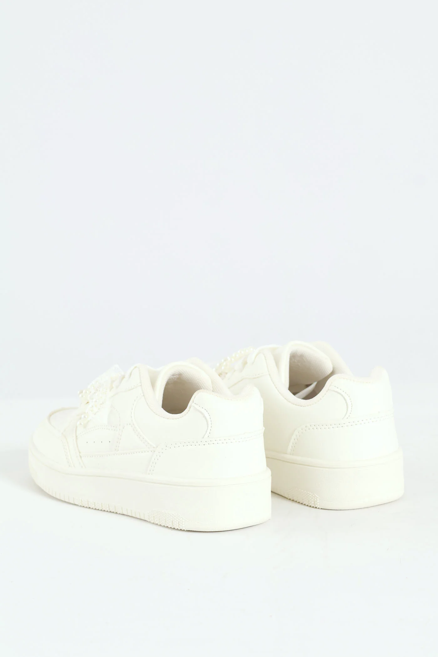 Girls Pearl Trim Basic Sneaker - White - Image 4