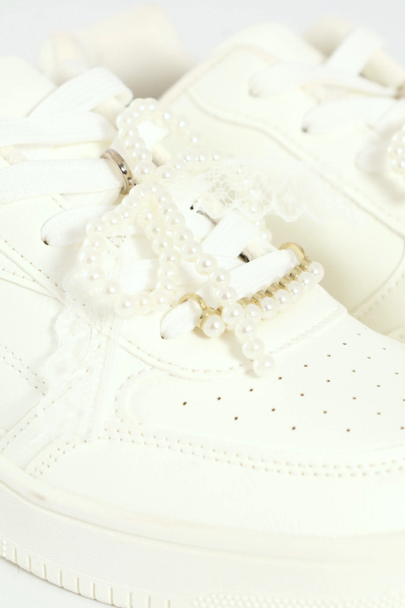 Girls Pearl Trim Basic Sneaker - White - Image 5
