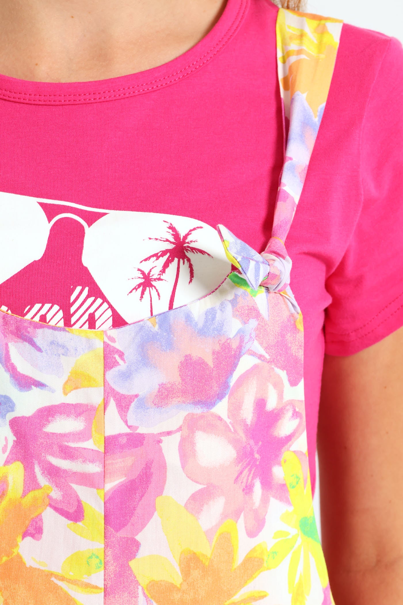 Girls Printed Linen Dungaree - Image 4