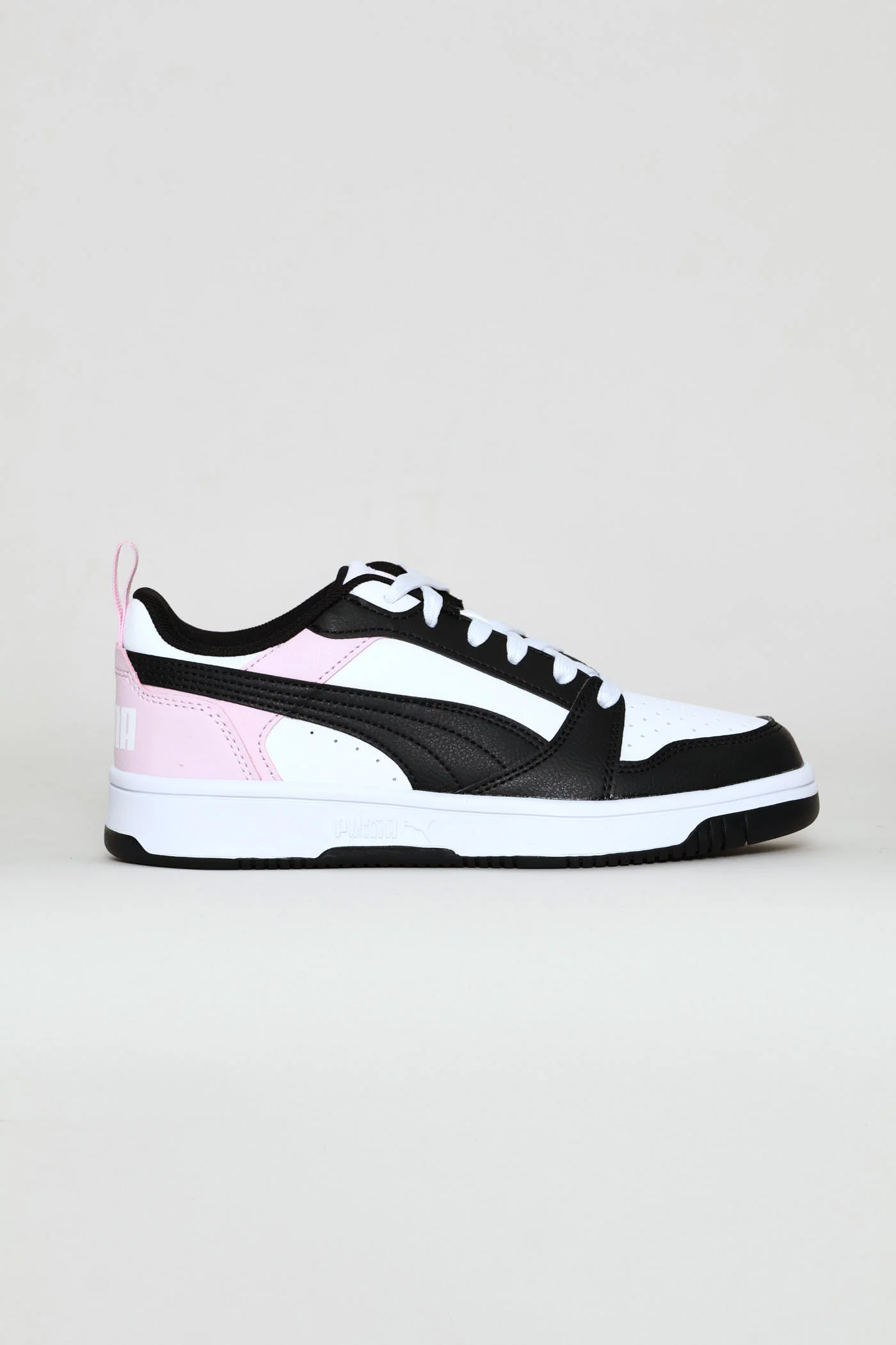 Girls Rebound V6 Lo Sneaker - Black/Pink - Image 3