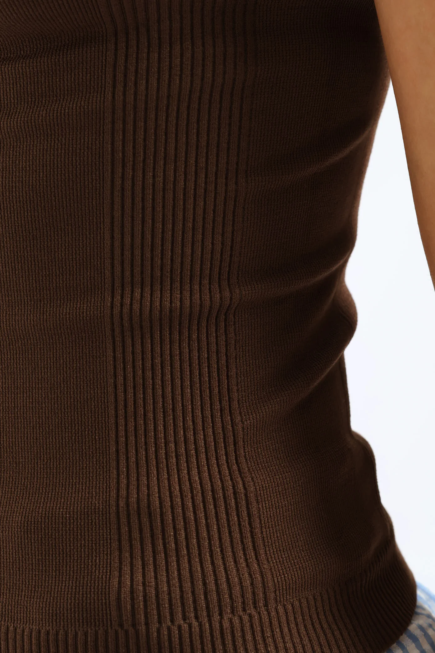 Girls Seamless Crew Neck Vest - Brown - Image 5