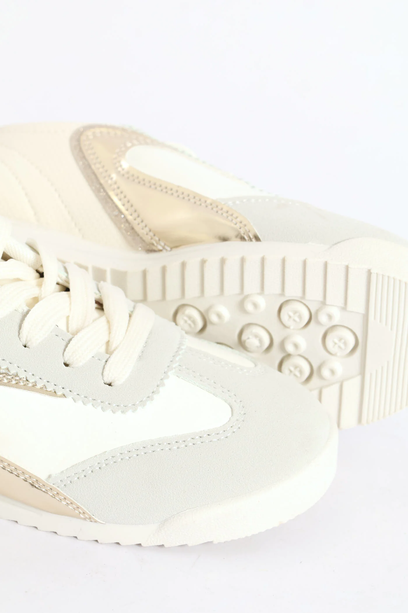 Girls Slimline Sneaker - Off White - Image 2