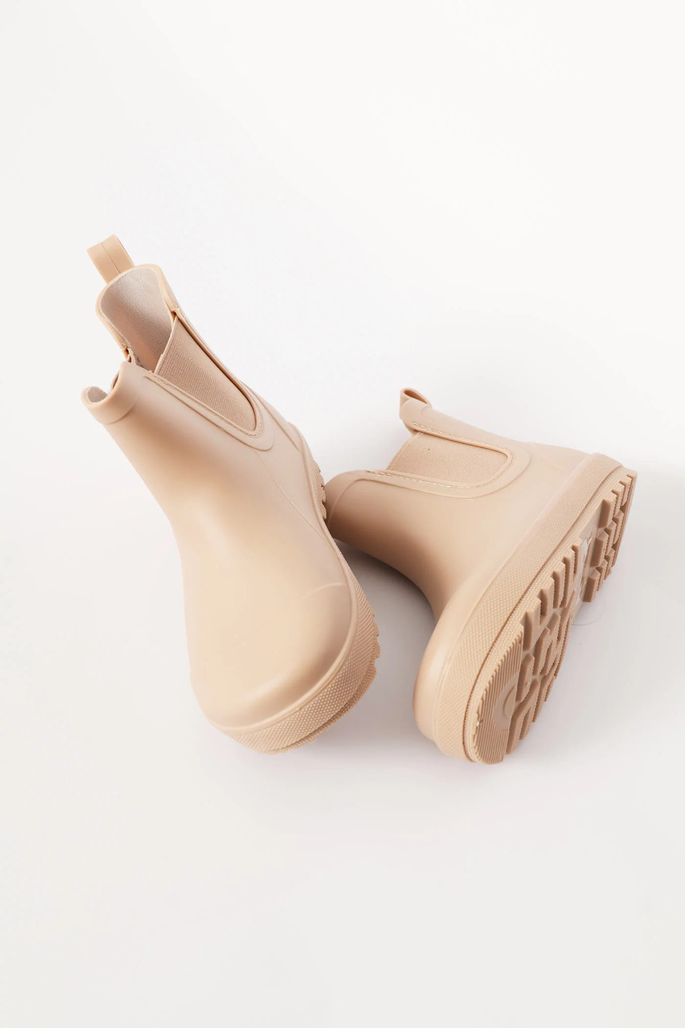 Girls Wellington Boot - Mocha - Image 2
