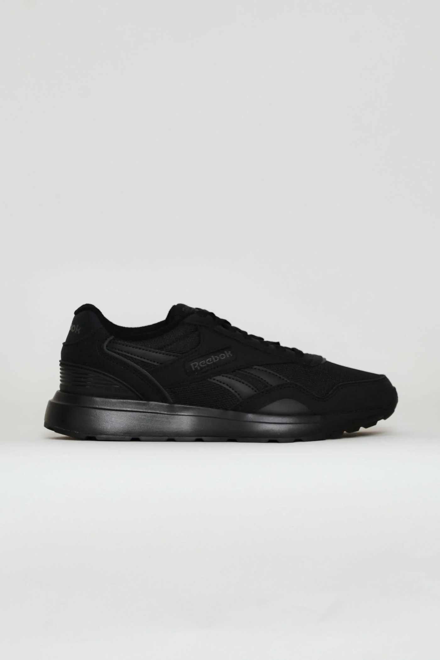 Gl1100 Retro Trainer - Black - Image 3