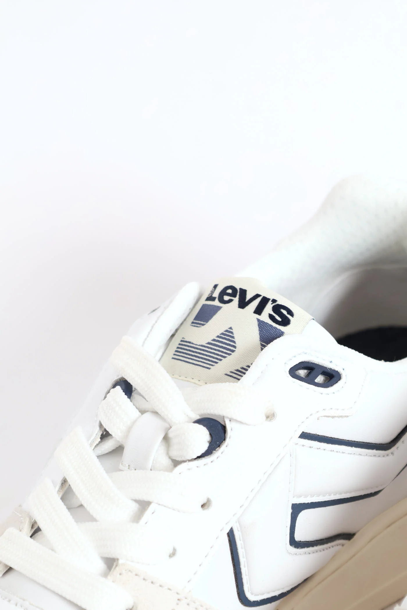 Glide Court Sneaker - White/Grey - Image 6