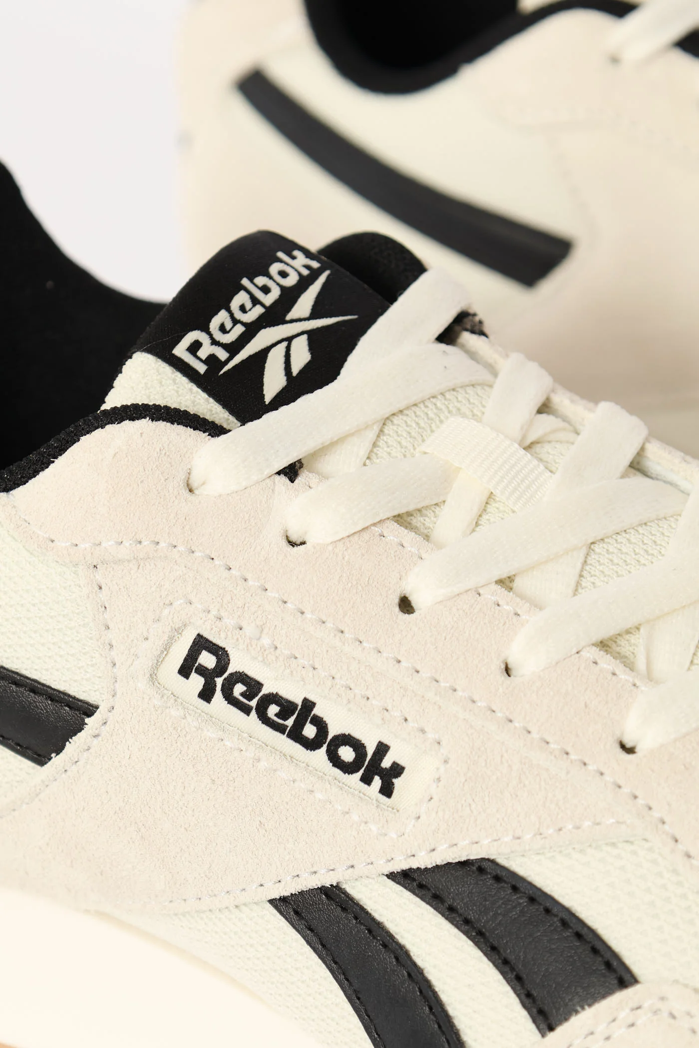 Glide Retro Trainer - Beige - Image 2