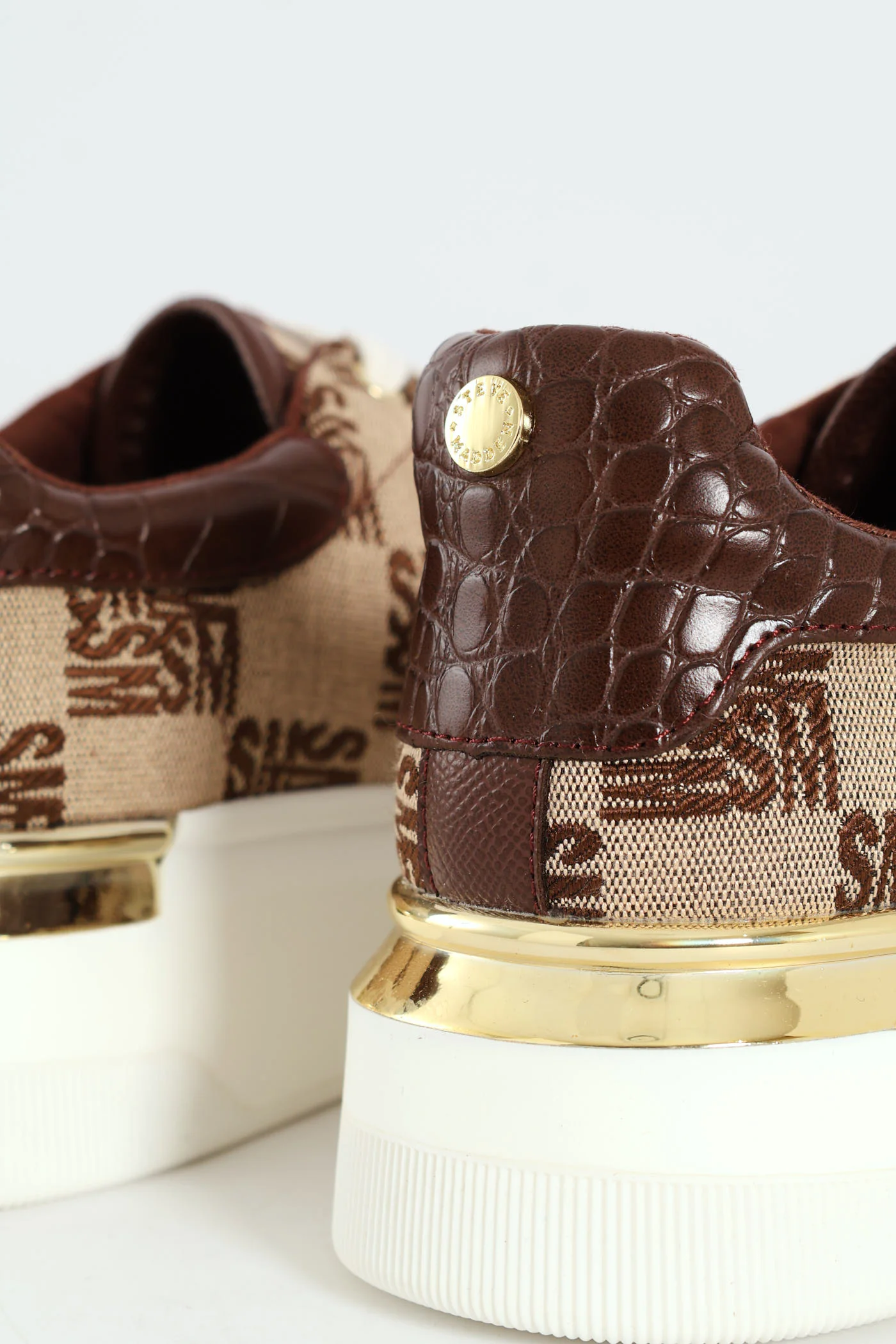 Glider Momgram Sneaker - Brown - Image 11