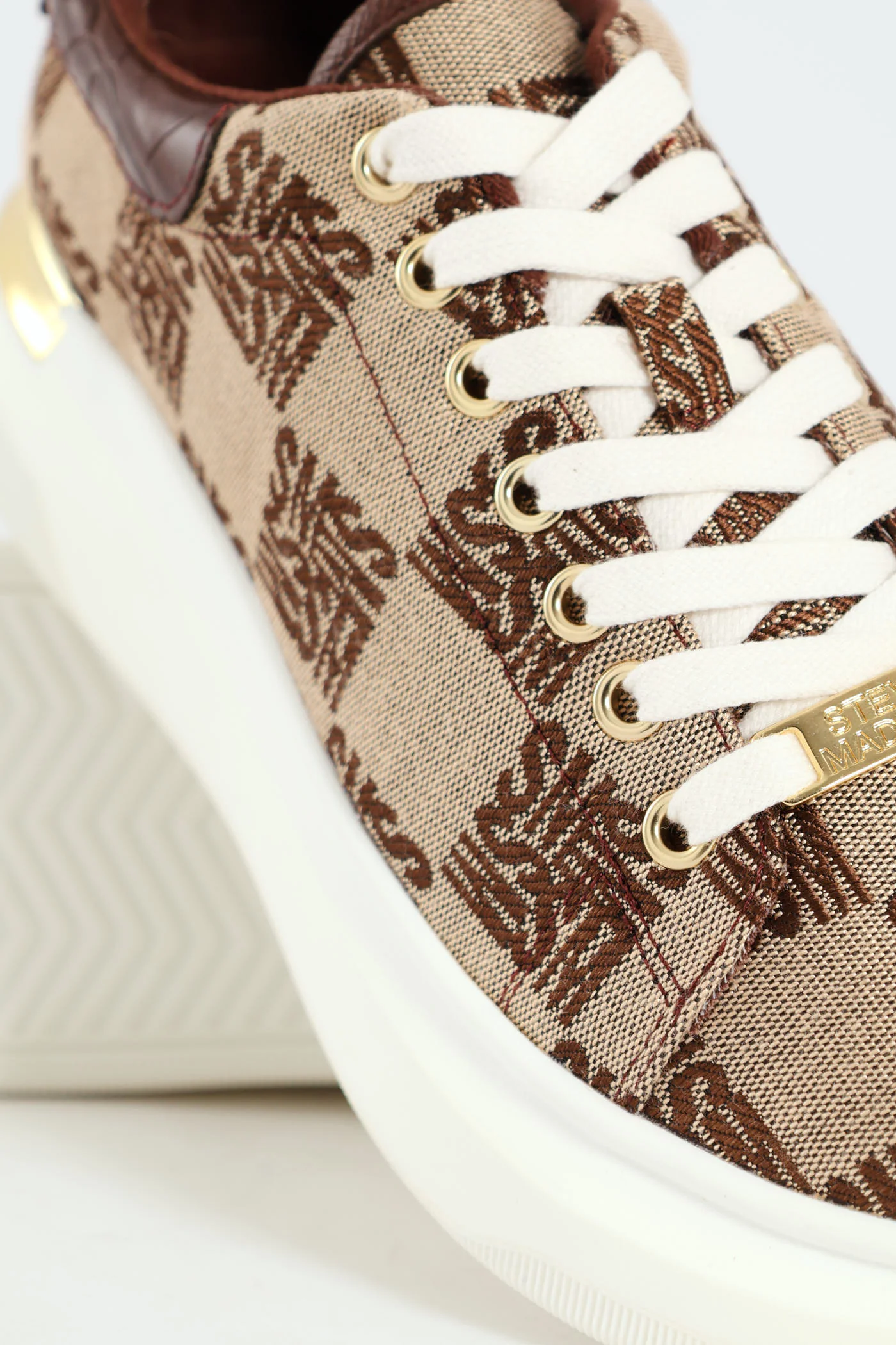 Glider Momgram Sneaker - Brown - Image 7