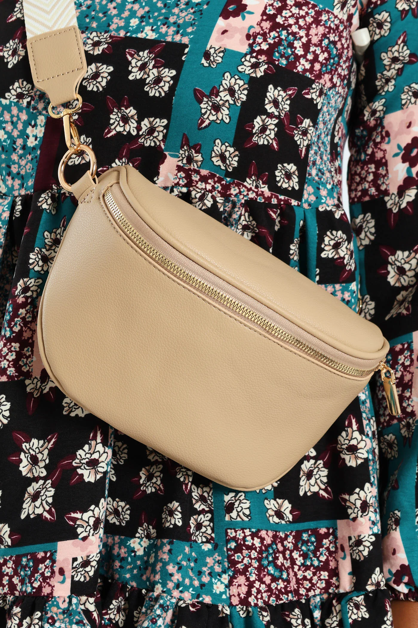 Gold Zip Moon Bag - Taupe - Image 4