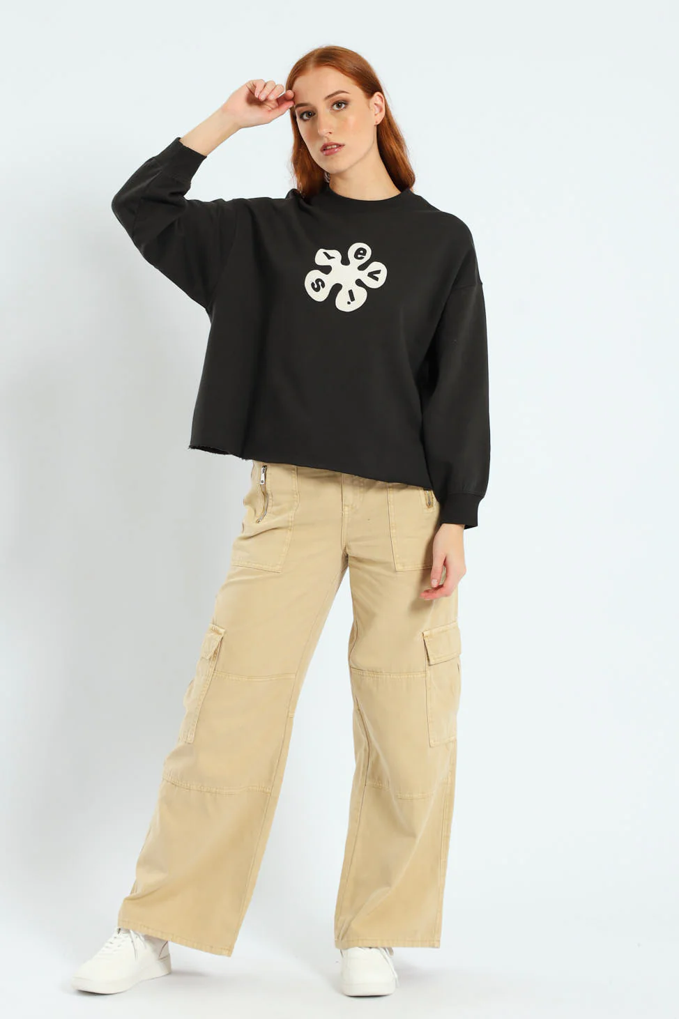 GR Leo Raw Cut Crewneck Top - Black - Image 6