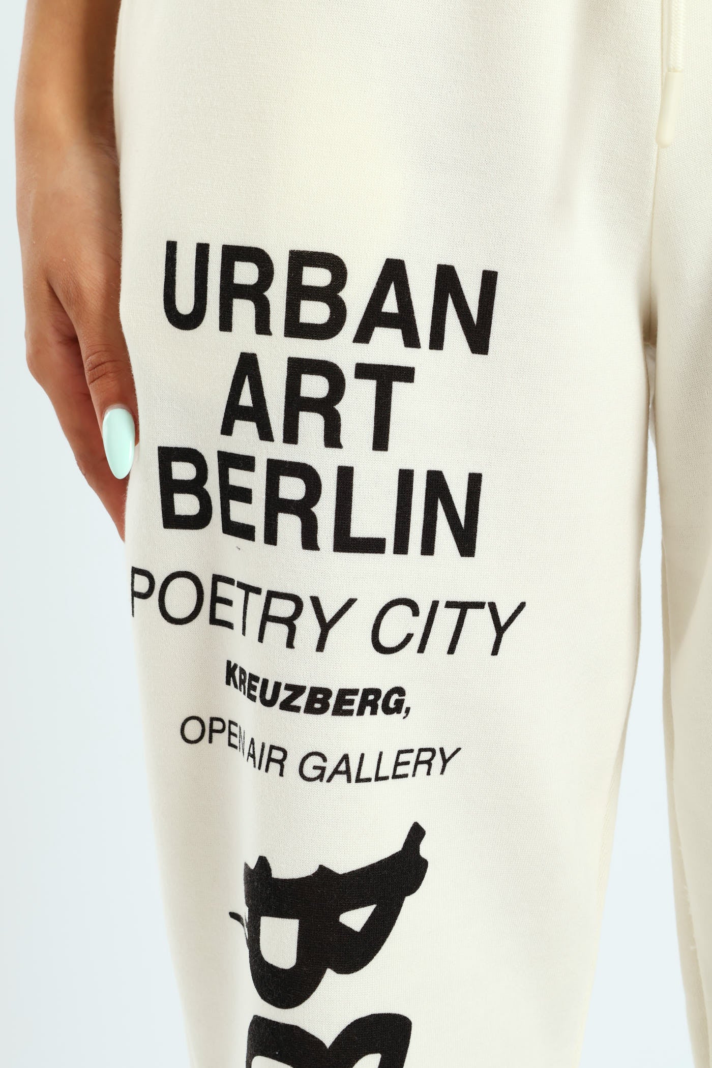 Graffiti Jogger - Cream - Image 2