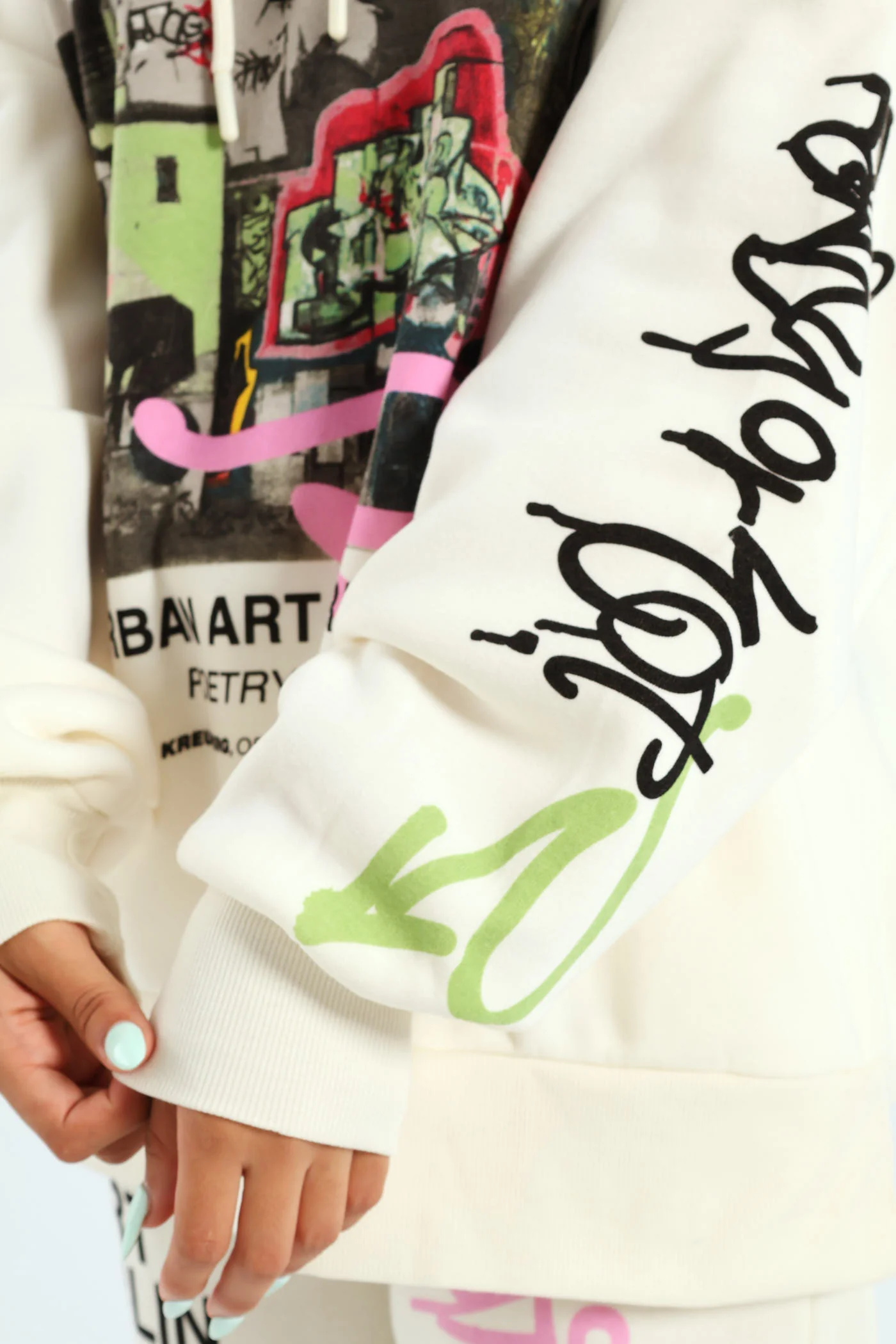 Graffiti Oversized Hoody - Cream - Image 7