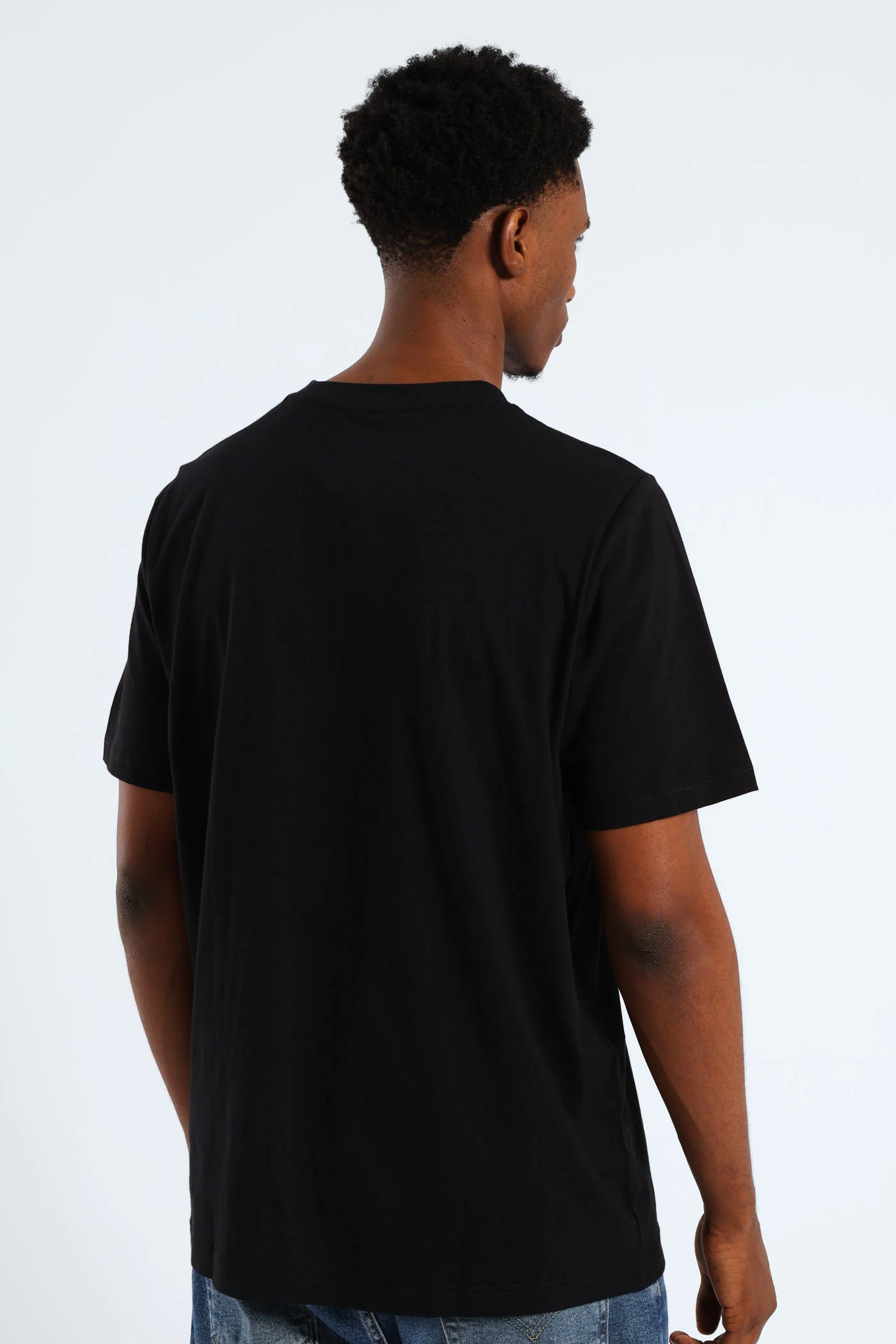 Graphic Wording Tee - Black - Image 4