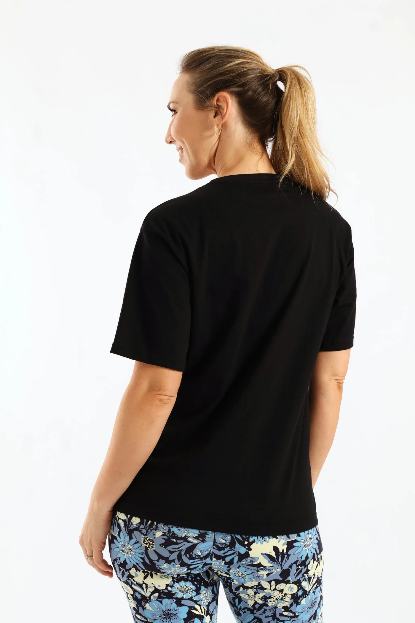Graphics Relaxed Flower Tee - Black - Image 5
