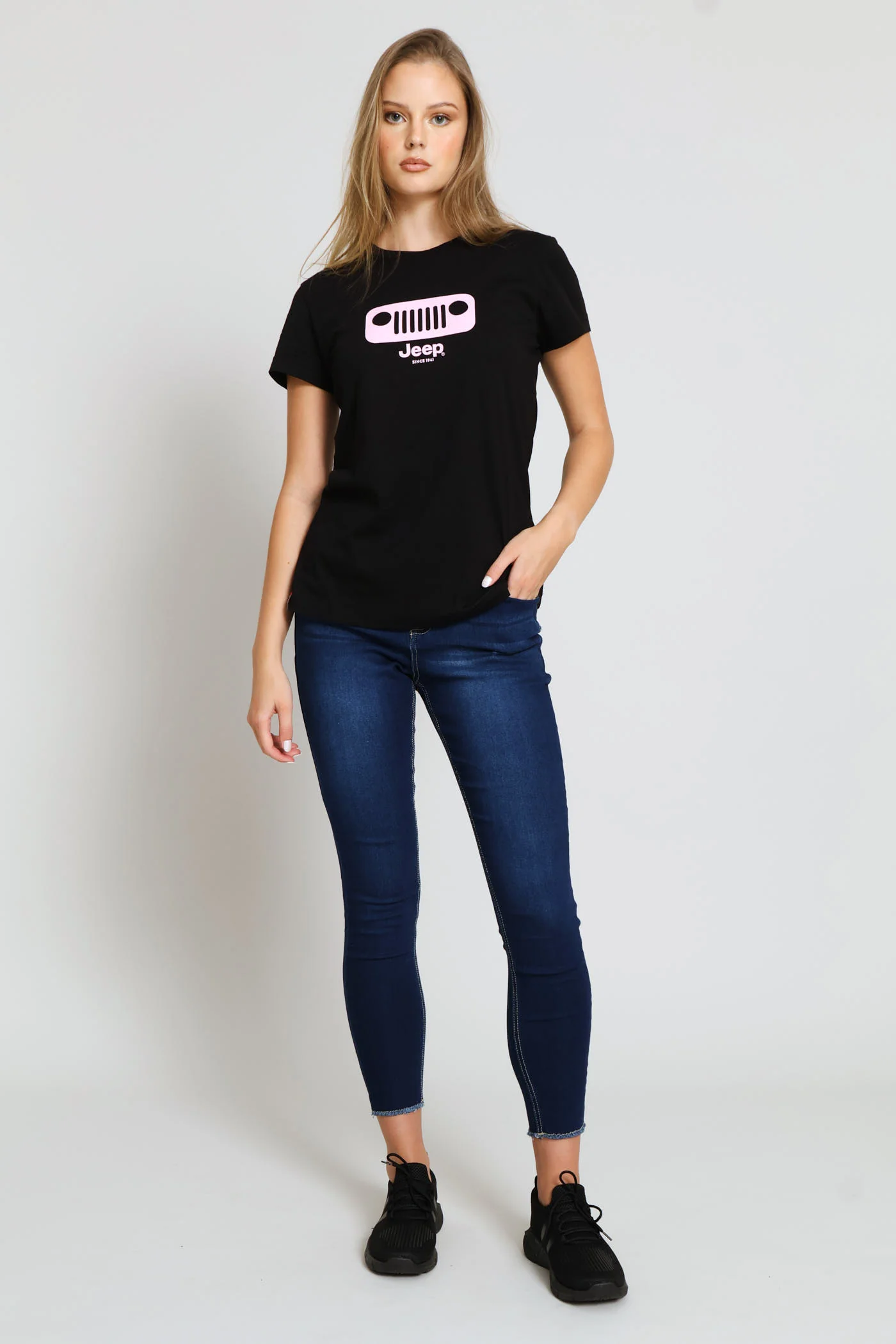 Grille Icon Tee - Black - Image 5