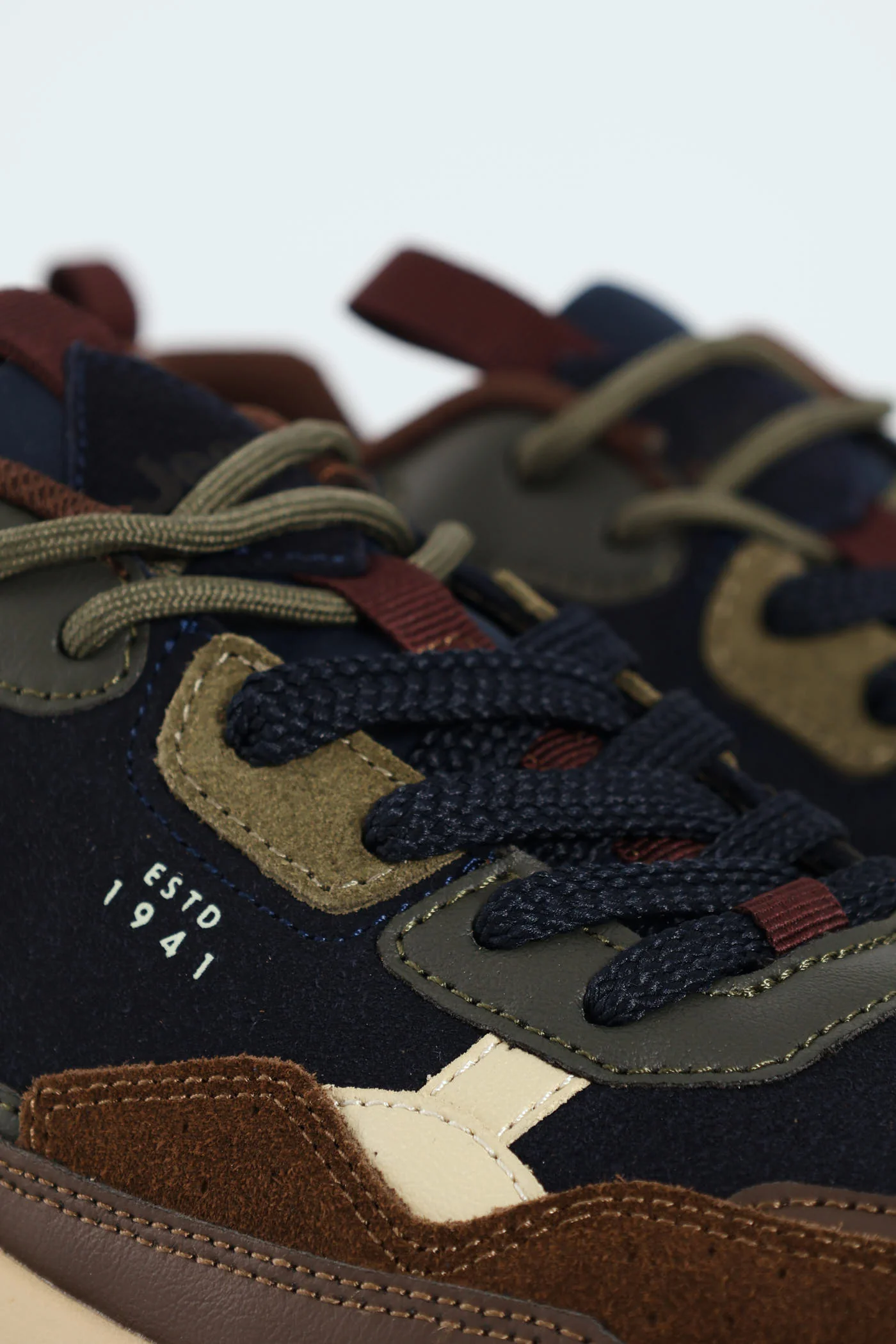 Groove Retro Trainer - Multi - Image 4